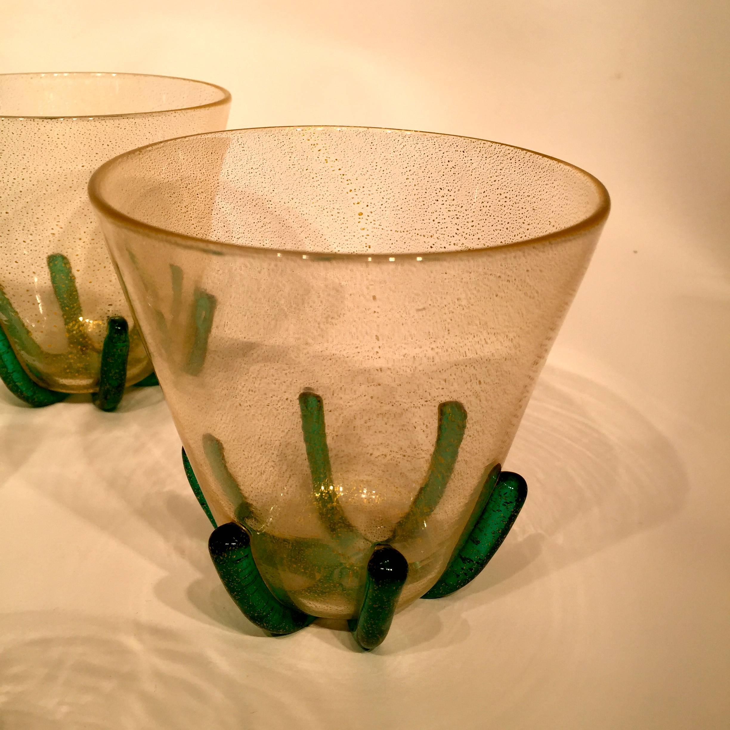 Italian Archimede Seguso Jar and Six Glasses in Artistic Blown Glass of Murano, 1950 For Sale