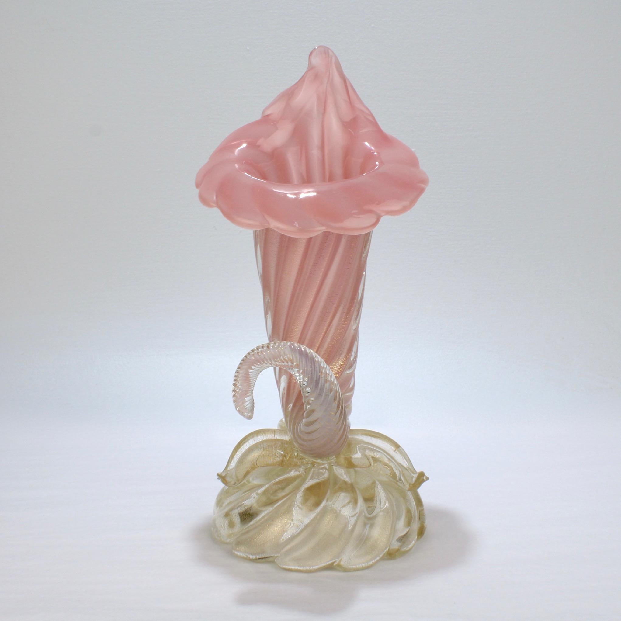 Archimede Seguso Midcentury Pink Murano Glass 'Opalino a Coste' Cornucopia Vase In Good Condition In Philadelphia, PA