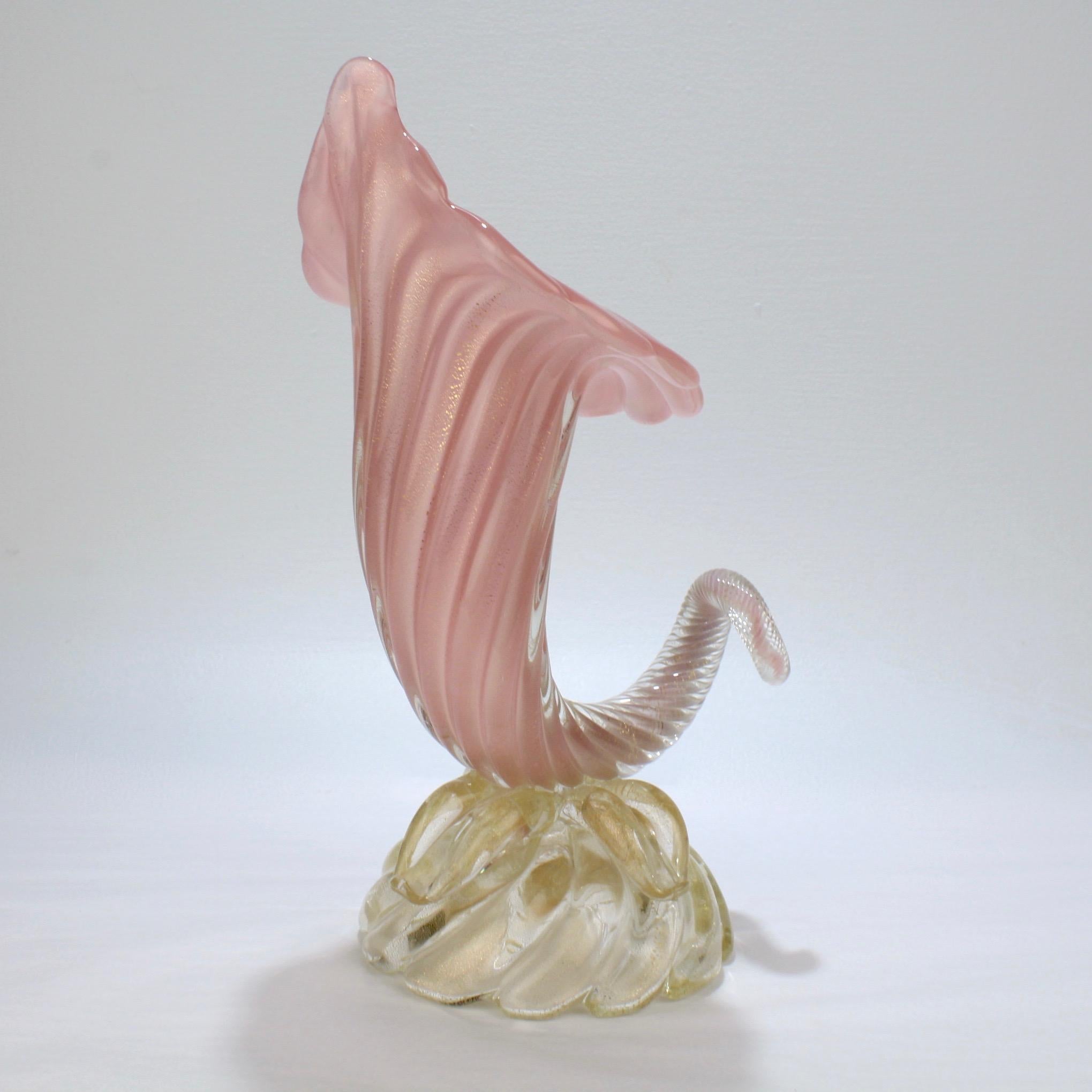 Archimede Seguso Midcentury Pink Murano Glass 'Opalino a Coste' Cornucopia Vase 2