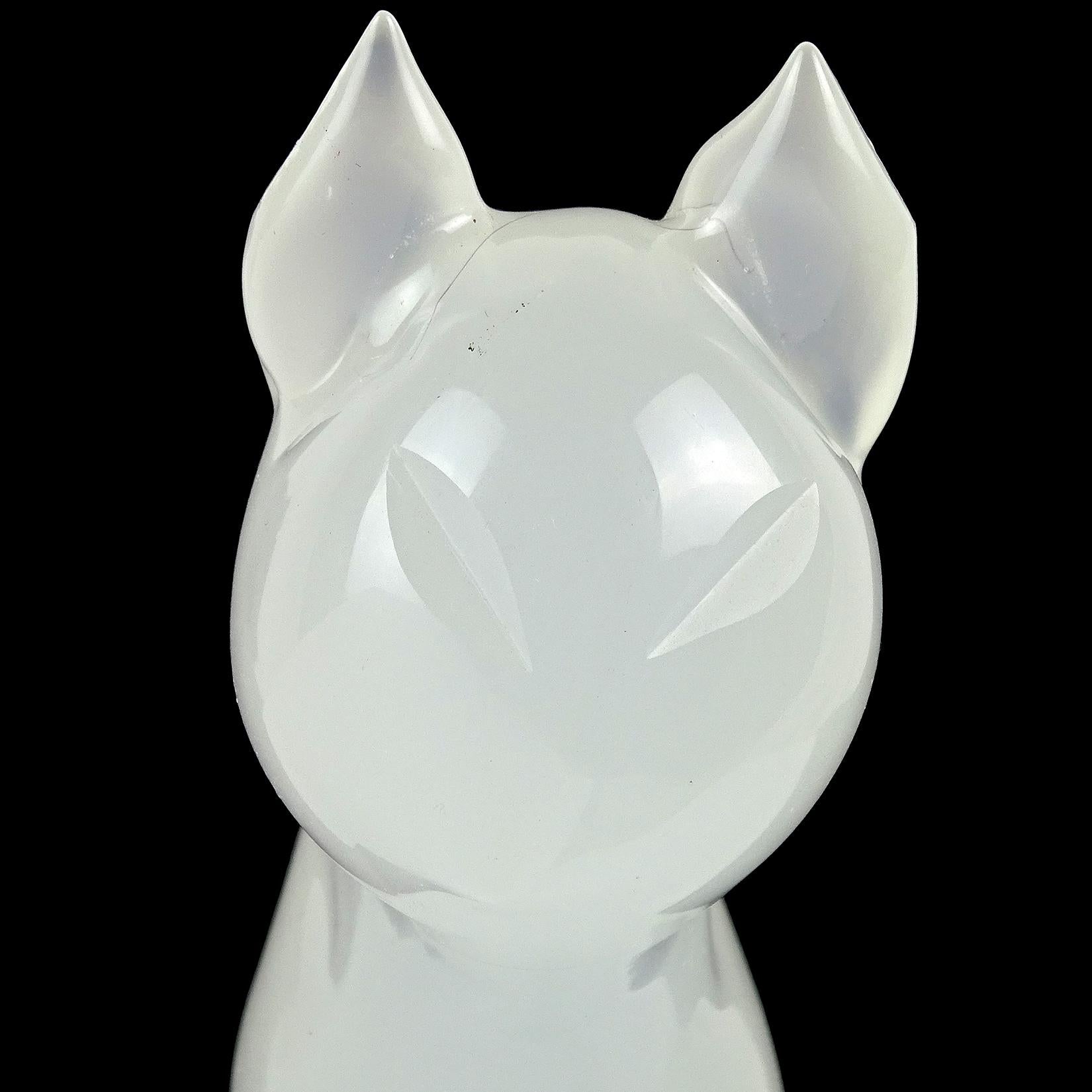 Mid-Century Modern Archimede Seguso Murano 1950s Opal White Italian Art Glass Cat Kitten Sculpture For Sale