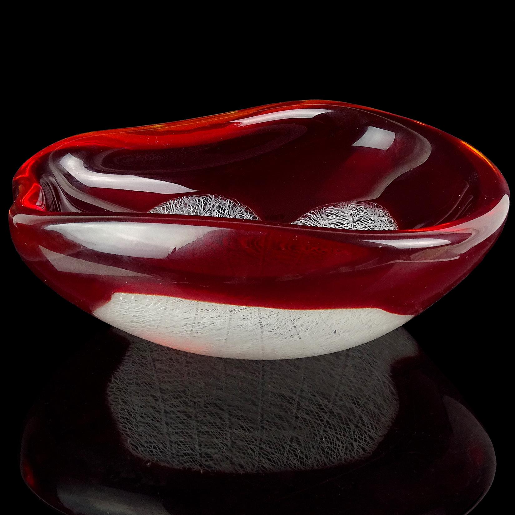 Mid-Century Modern Archimede Seguso Murano 1954 Red White Merletto Ribbons Italian Art Glass Bowl