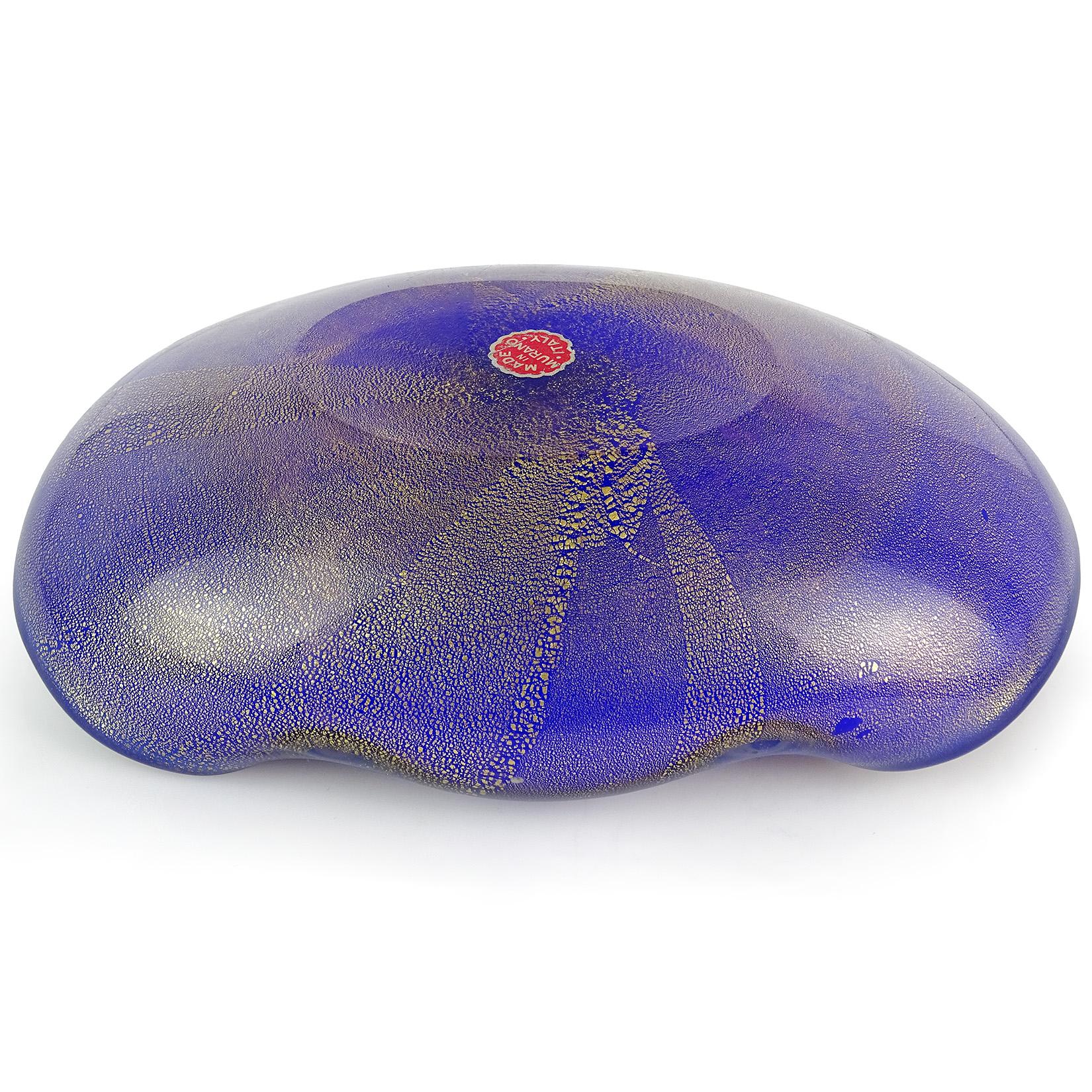 Hand-Crafted Archimede Seguso Murano 1956 Blue Purple Gold Flecks Italian Art Glass Bowl