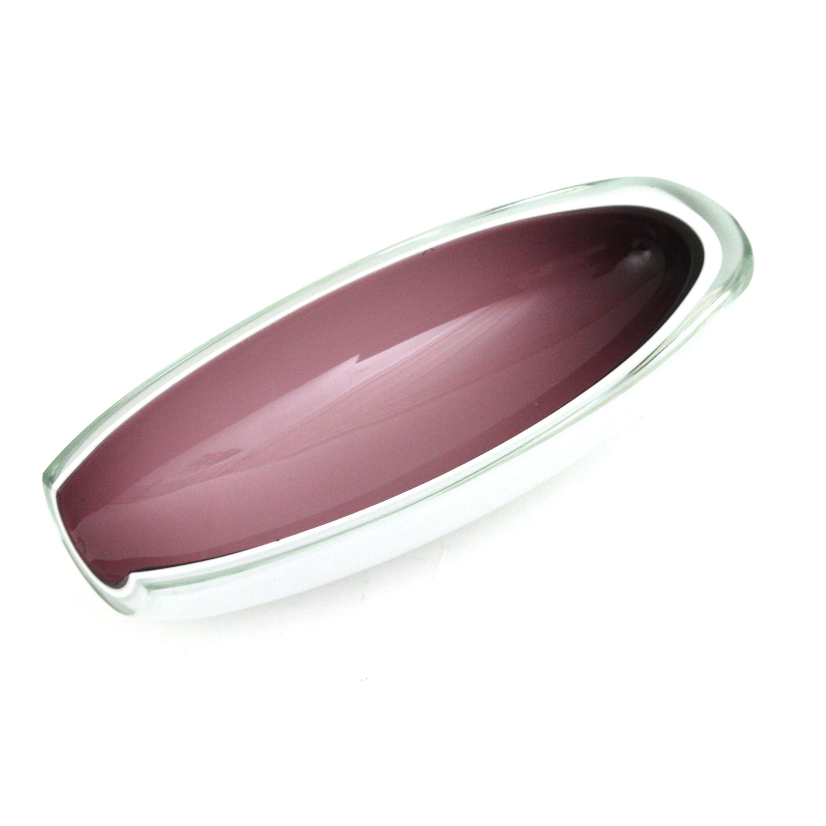 Hand-Crafted Archimede Seguso Murano Alabastro Purple White Cased Oval Art Glass Bowl For Sale