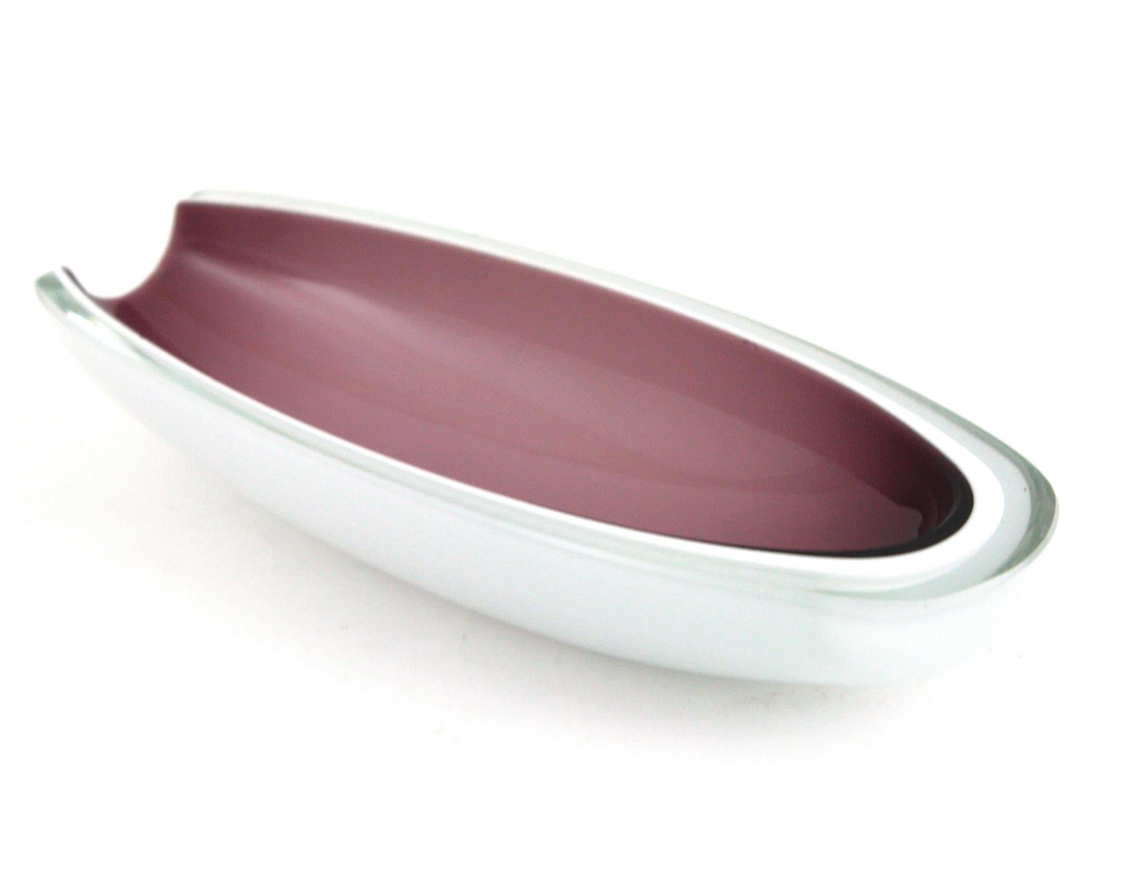 Archimede Seguso Murano Alabastro Purple White Cased Oval Art Glass Bowl In Good Condition For Sale In Barcelona, ES