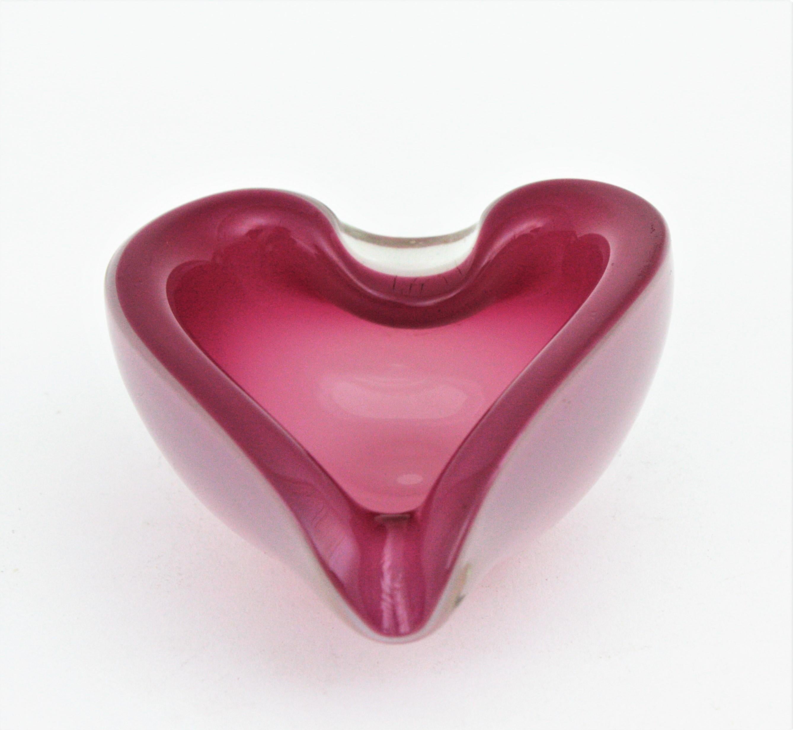 Archimede Seguso Murano Art Glass Pink Alabastro Heart Shaped Bowl / Ashtray 5