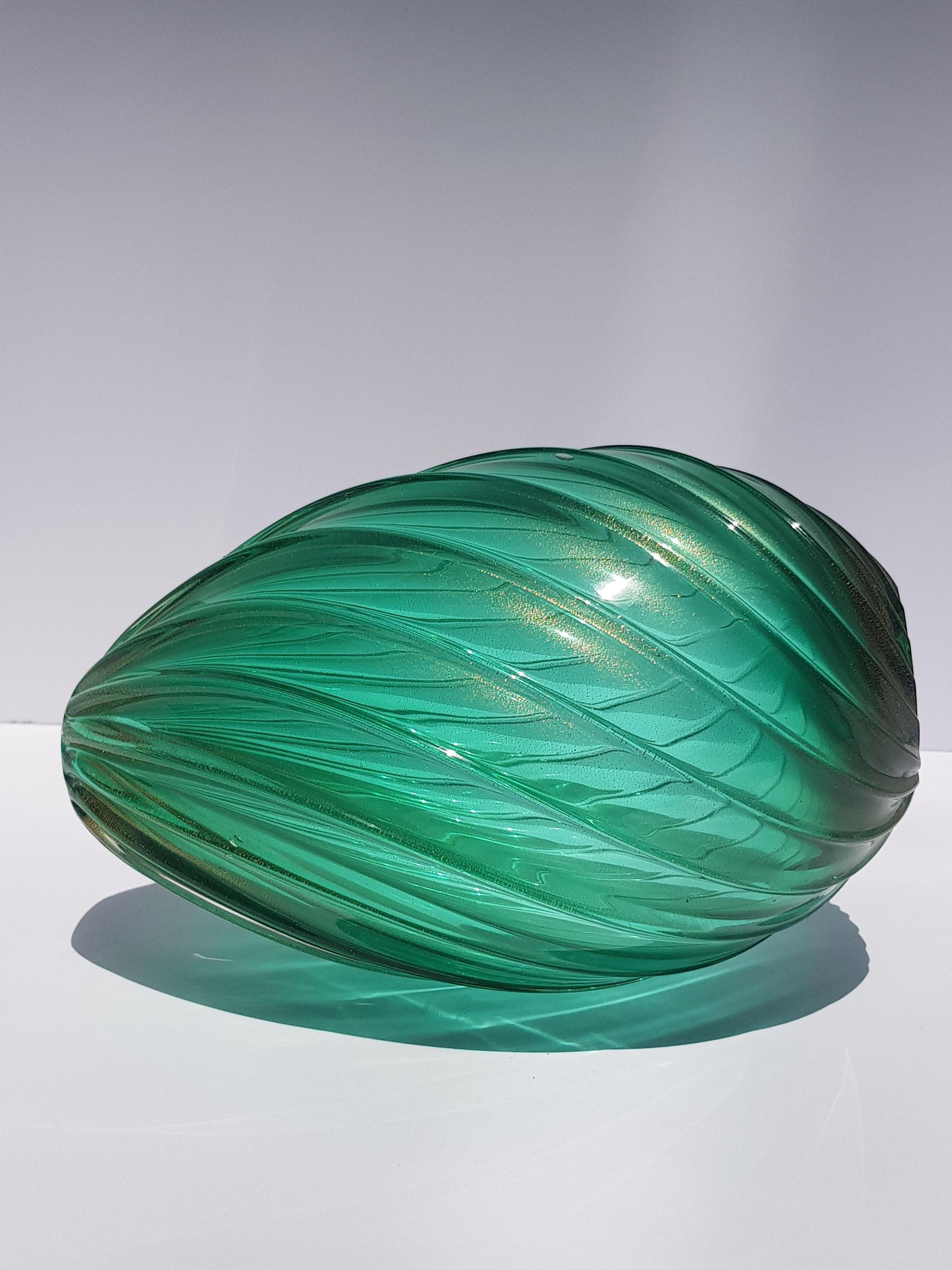 Archimede Seguso Jarrón de cristal artístico de Murano Hoja de oro Aventurina Vidrio veneciano Verde en Excelente estado para la venta en Palm Beach, FL