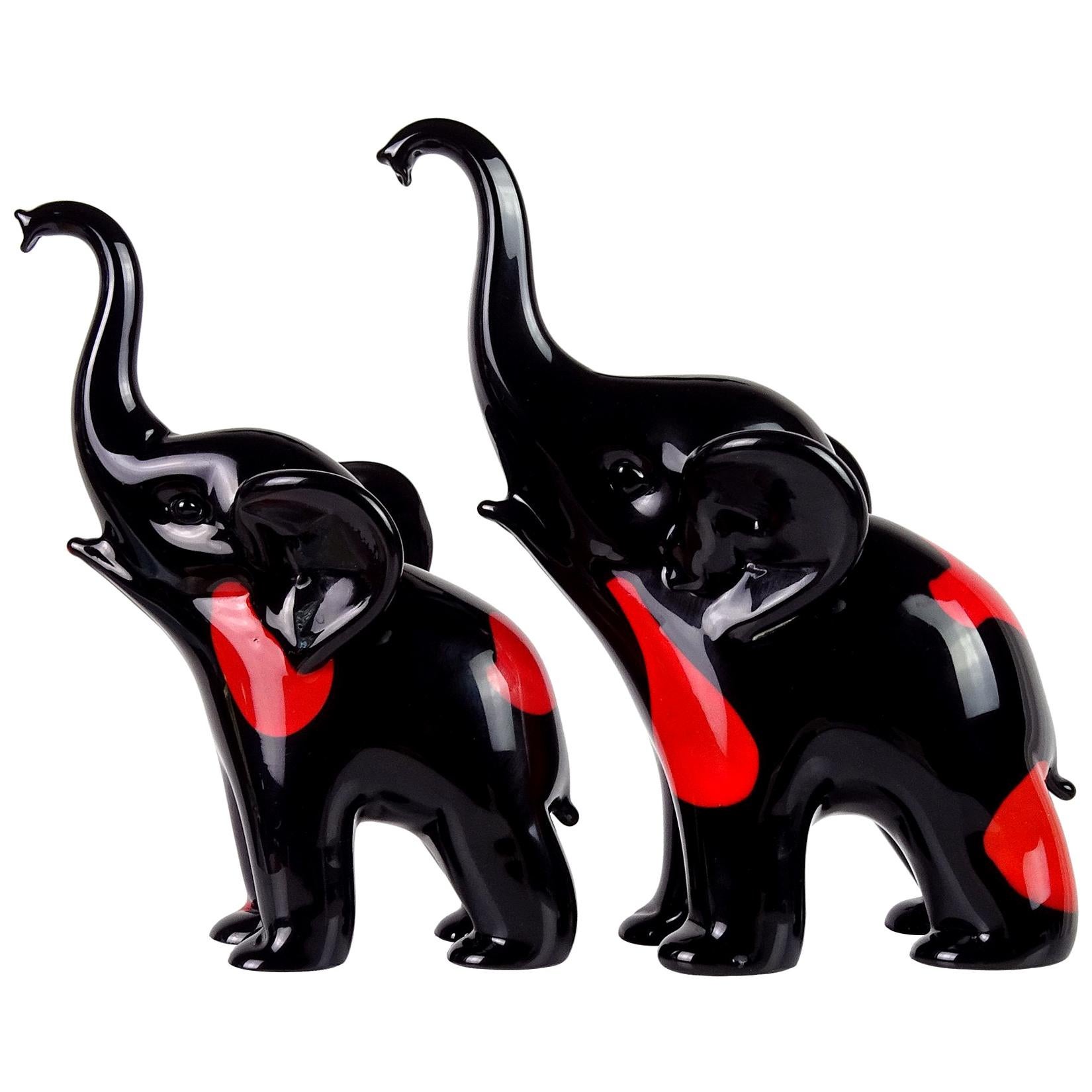 Archimede Seguso Murano Black Red Spots Italian Art Glass Elephant Sculptures