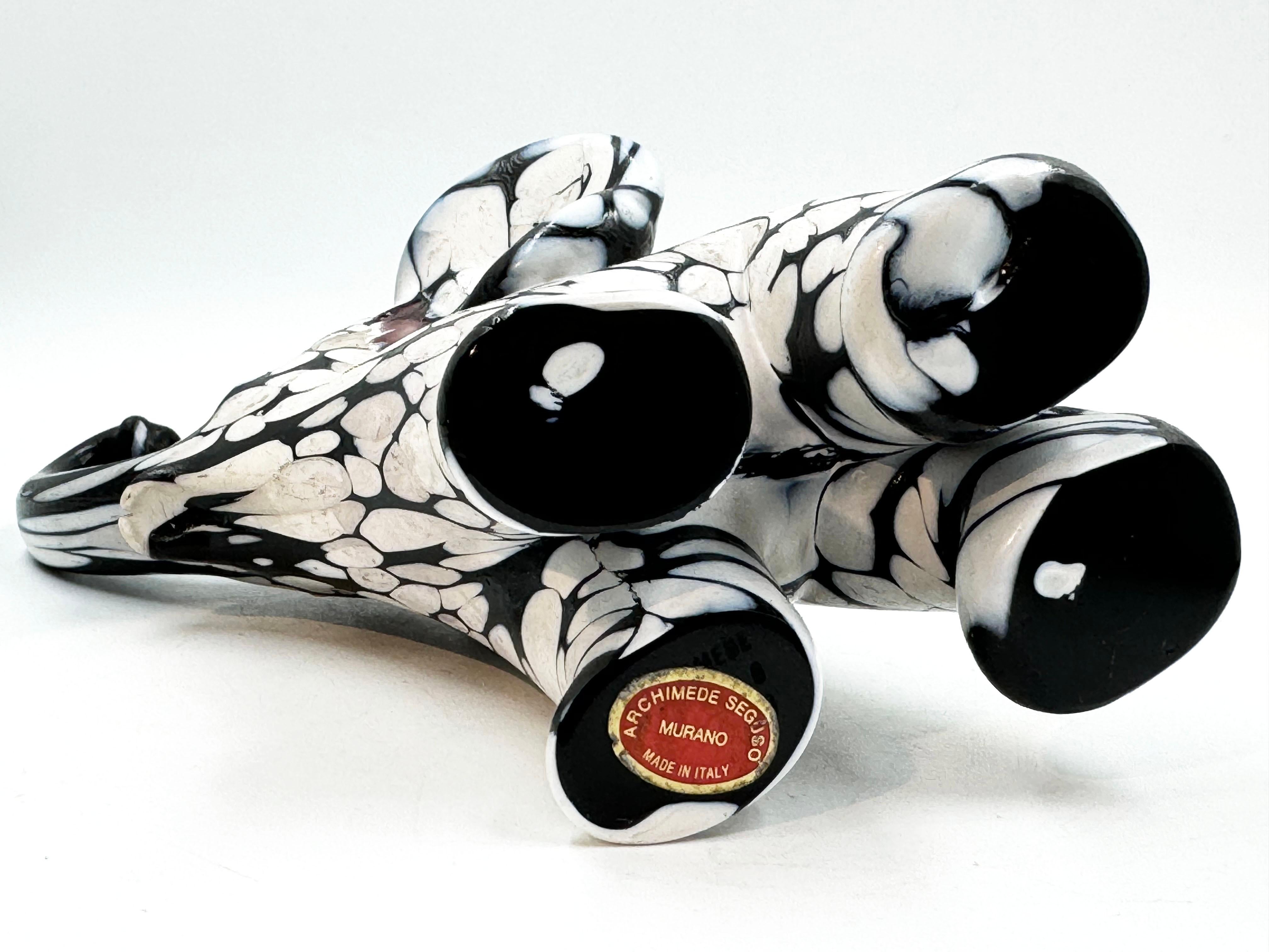 Archimede Seguso Murano Black White Italy Art Glass Sculpture Elephant Figurine For Sale 3