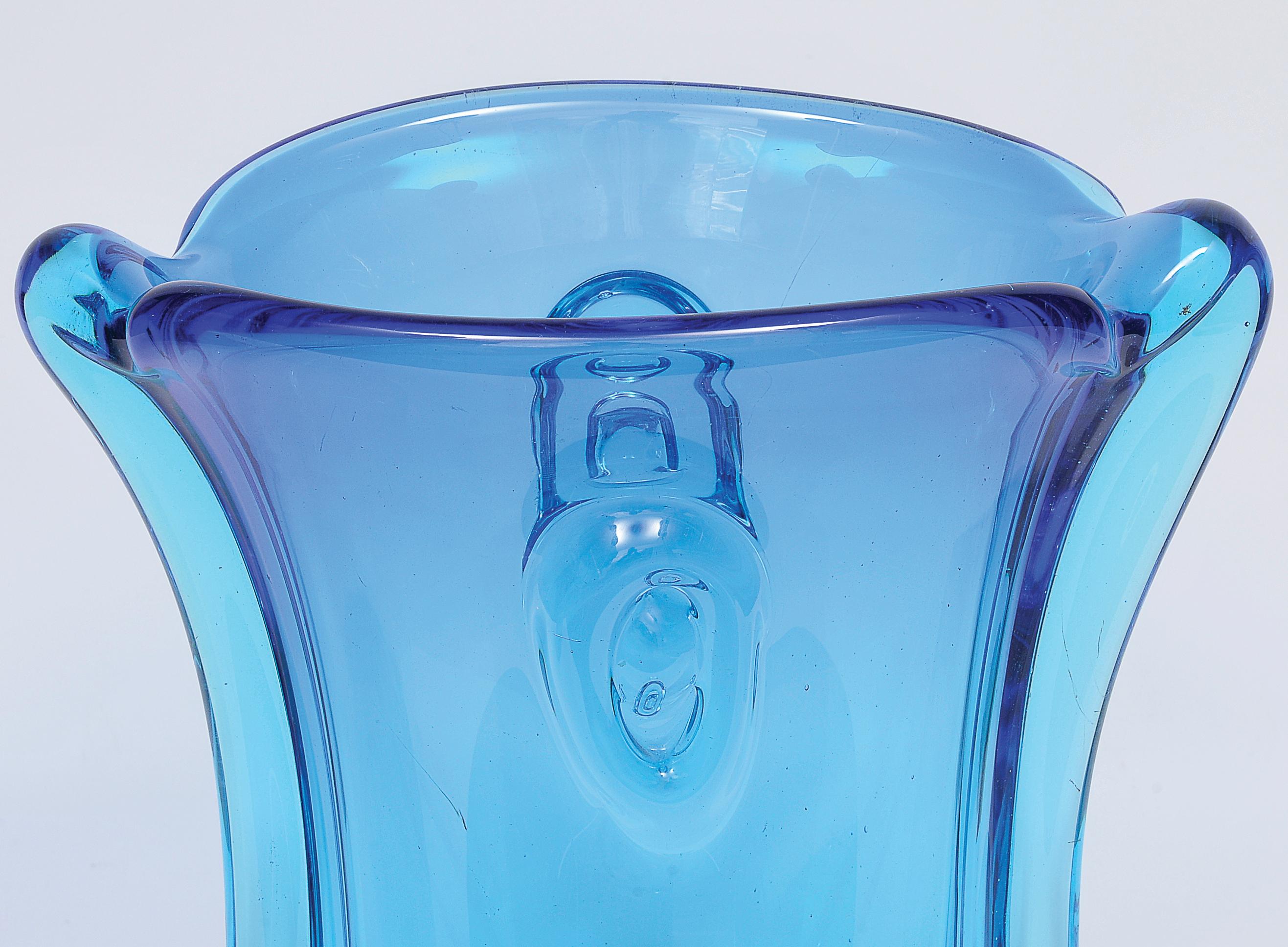 International Style Archimede Seguso, Murano, Blue Degrade with Applied Glass Vase, circa 1950 For Sale