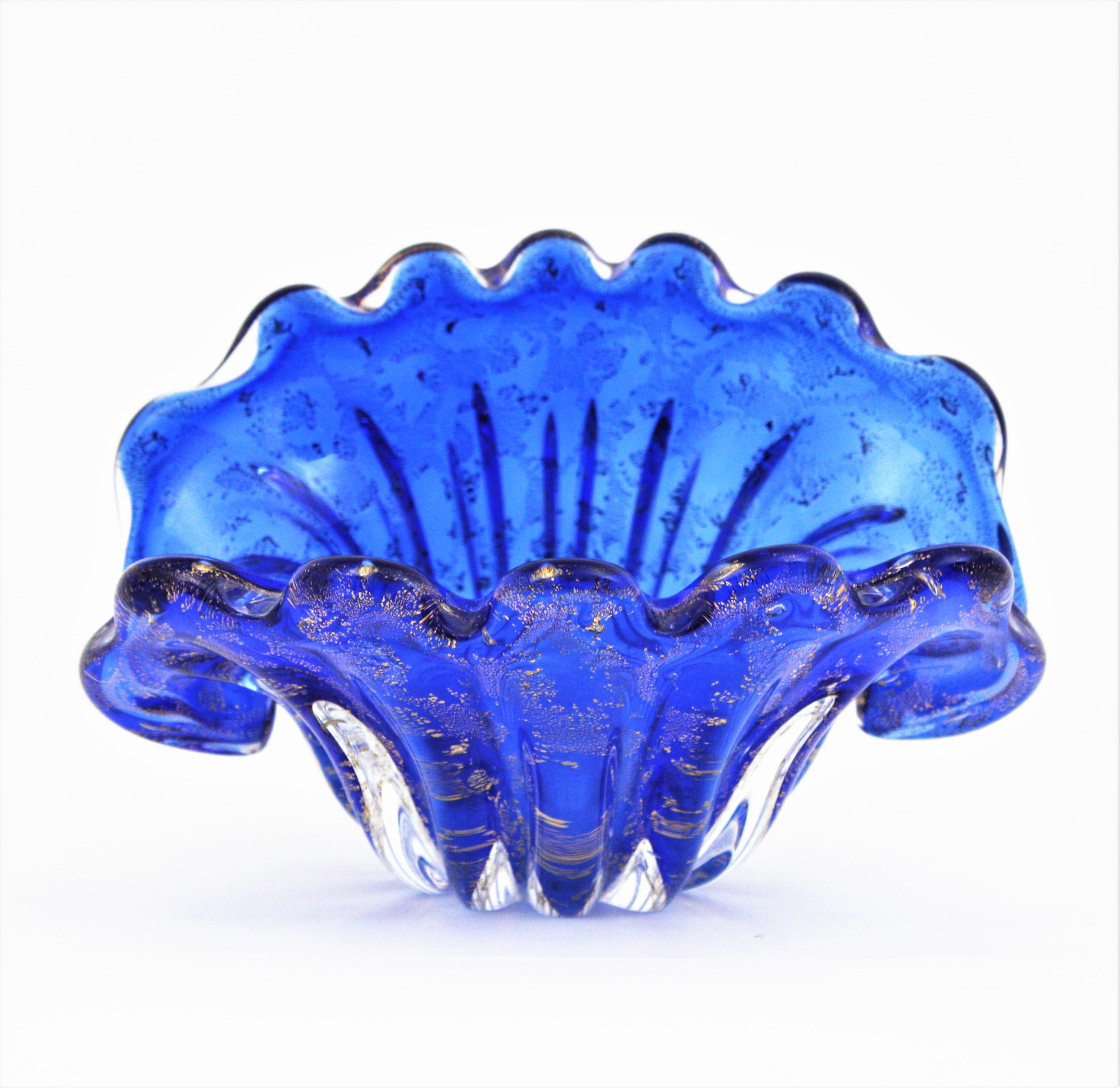Archimede Seguso Murano Blue Gold Flecks Art Glass Large Clam Shell Bowl For Sale 2