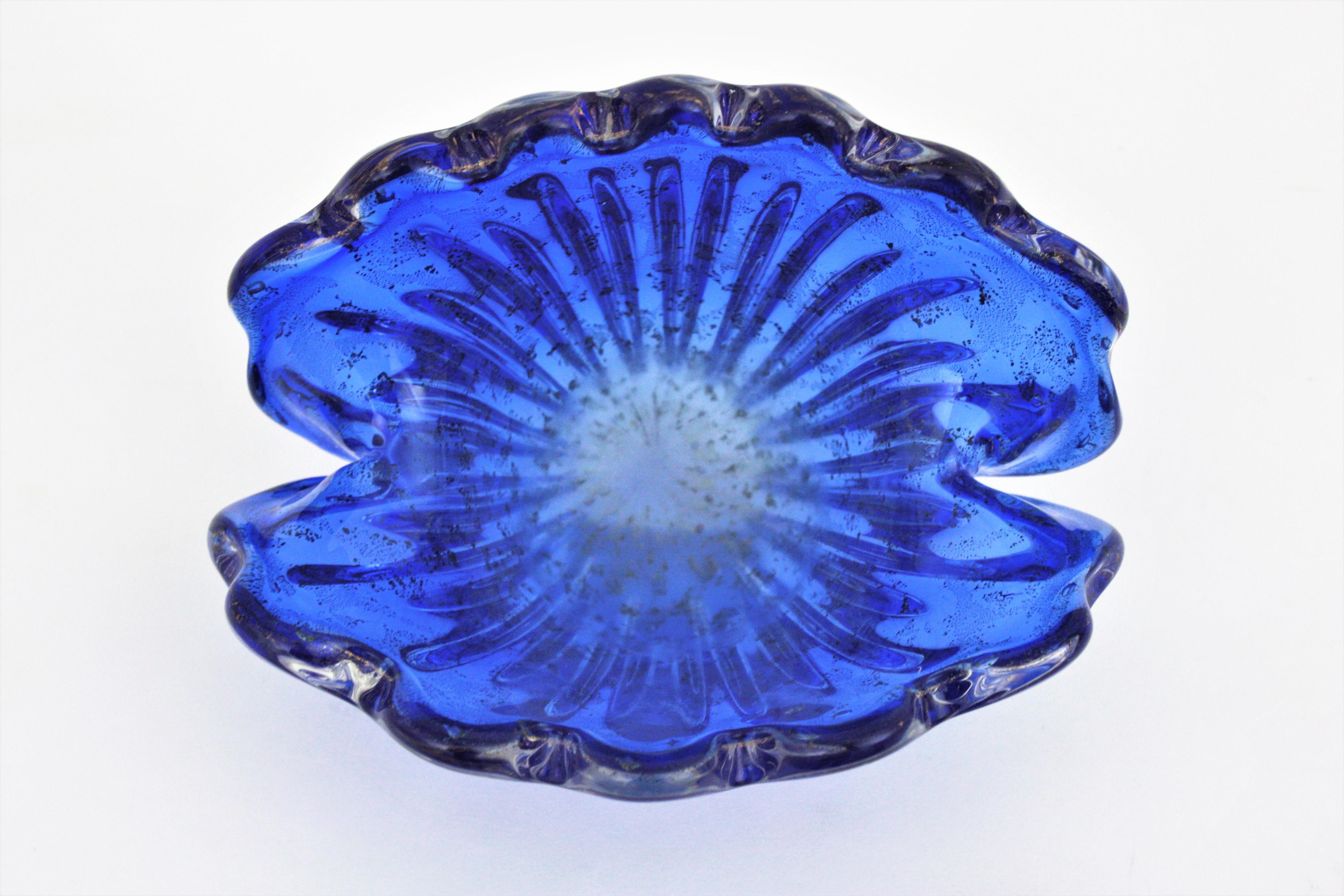 Archimede Seguso Murano Blue Gold Flecks Art Glass Large Clam Shell Bowl For Sale 6