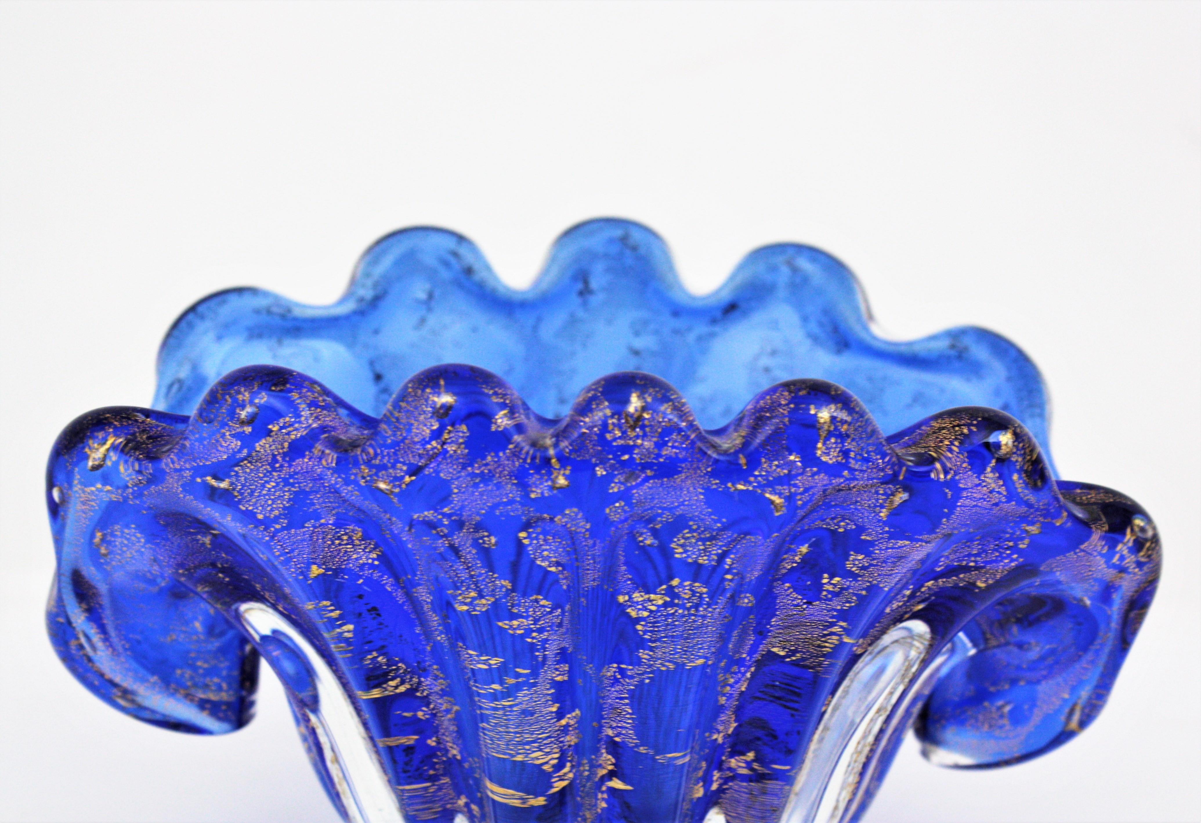 Mid-Century Modern Archimede Seguso Murano Blue Gold Flecks Art Glass Large Clam Shell Bowl For Sale