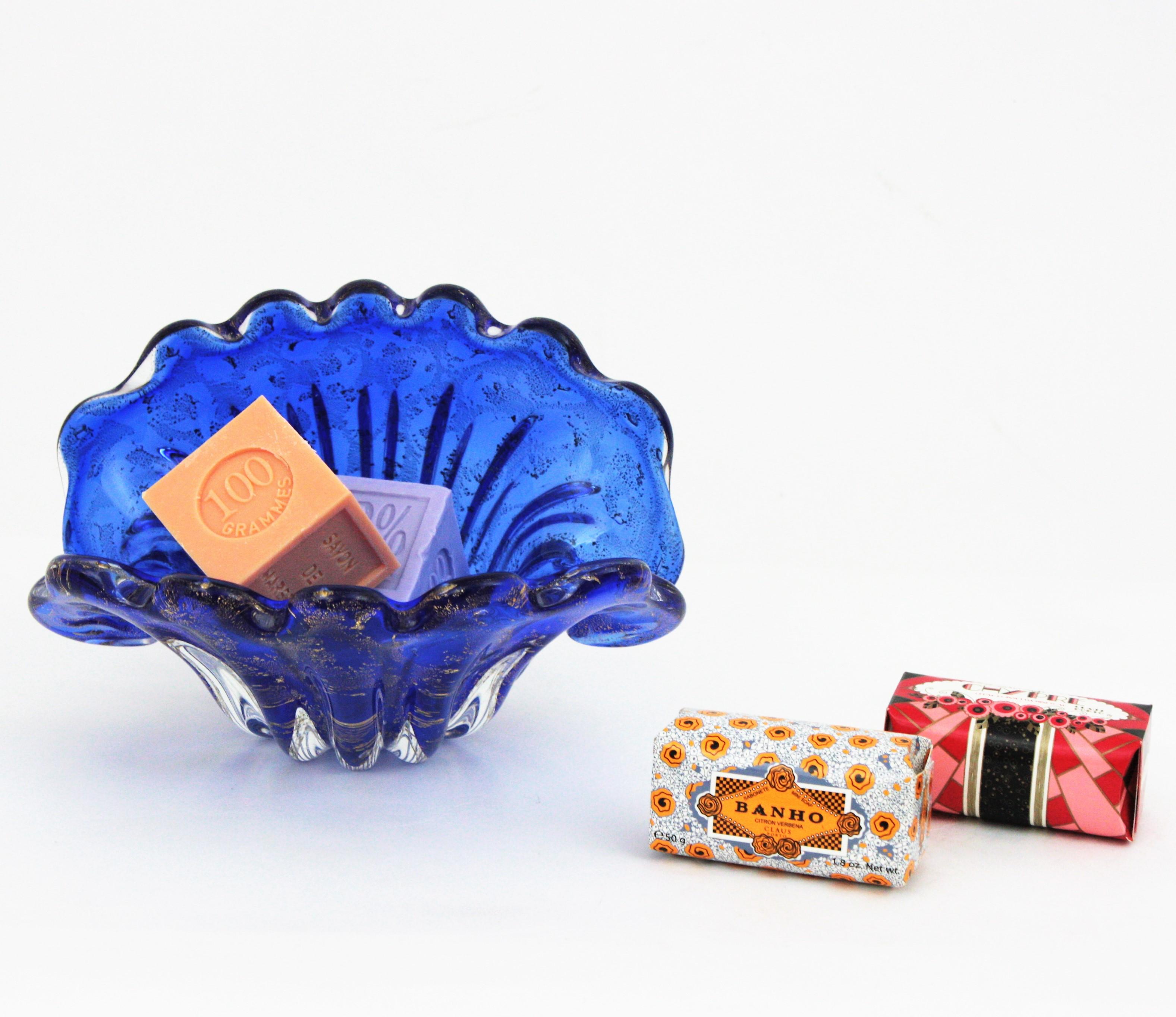 Italian Archimede Seguso Murano Blue Gold Flecks Art Glass Large Clam Shell Bowl For Sale