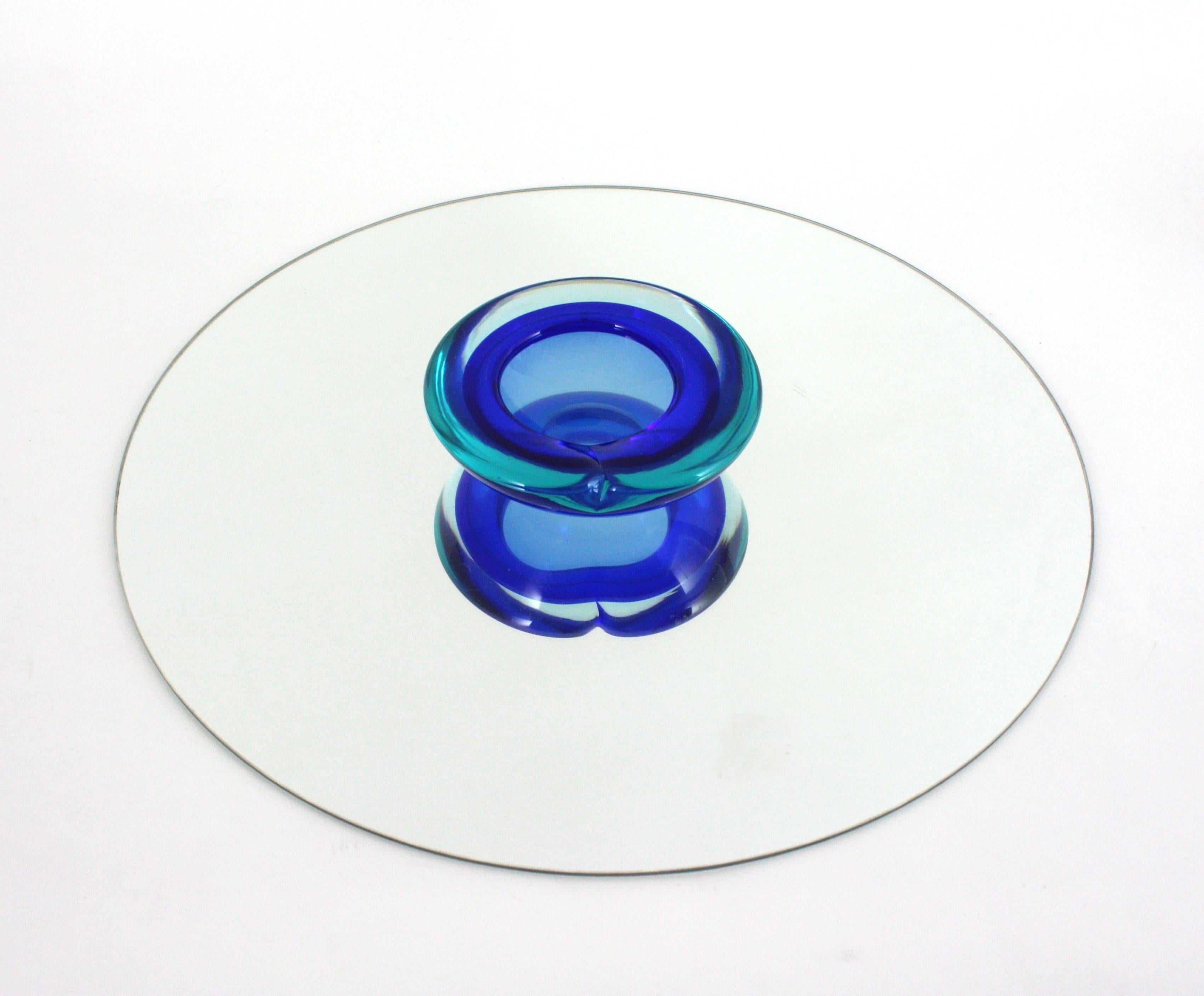 Archimede Seguso Cuenco de cristal de Murano Azul Sommerso Italiano en venta