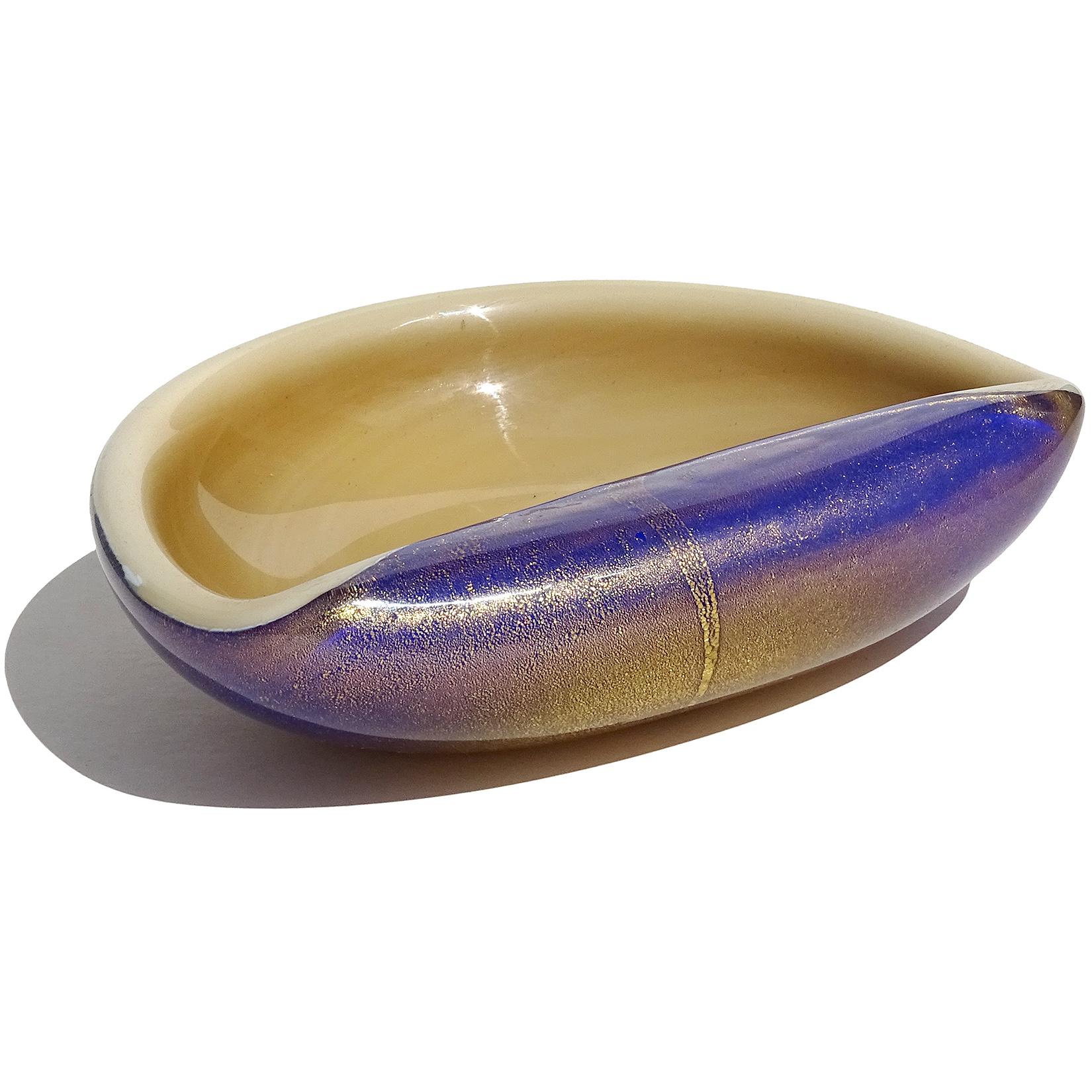 Dekorative Schale aus italienischem Muranoglas in Blau und Hellbraun mit Goldflecken von Archimede Seguso (Italienisch) im Angebot