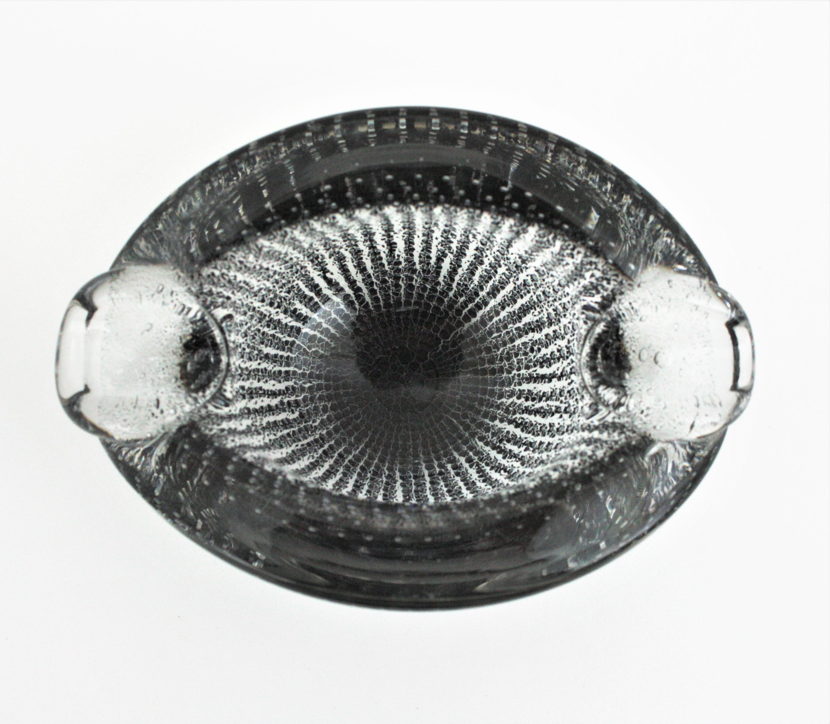 20th Century Archimede Seguso Murano Bullicante Black & Clear Art Glass Bowl or Ashtray For Sale