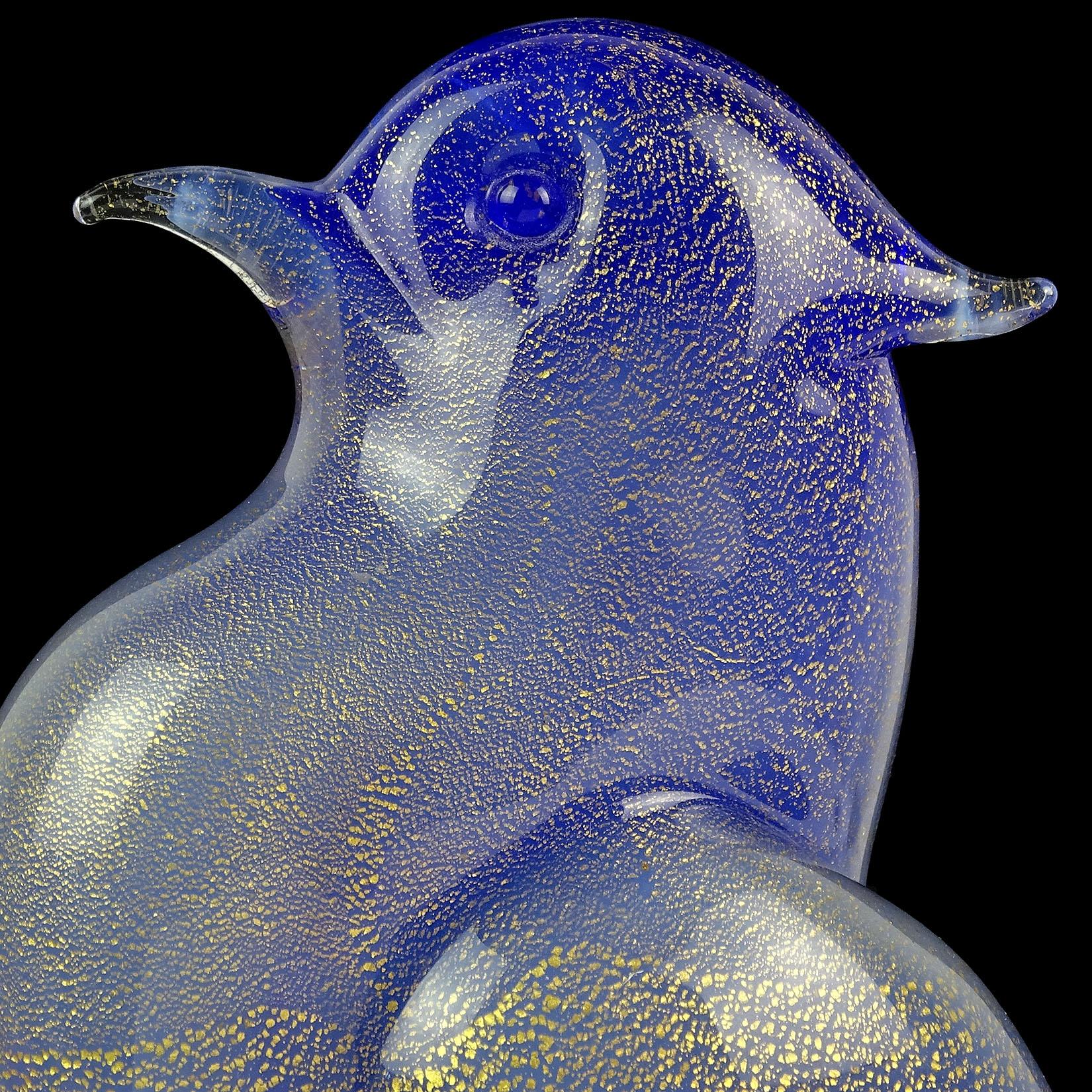 Mid-Century Modern Archimede Seguso Murano Cobalt Blue Gold Flecks Italian Art Glass Bird Sculpture For Sale