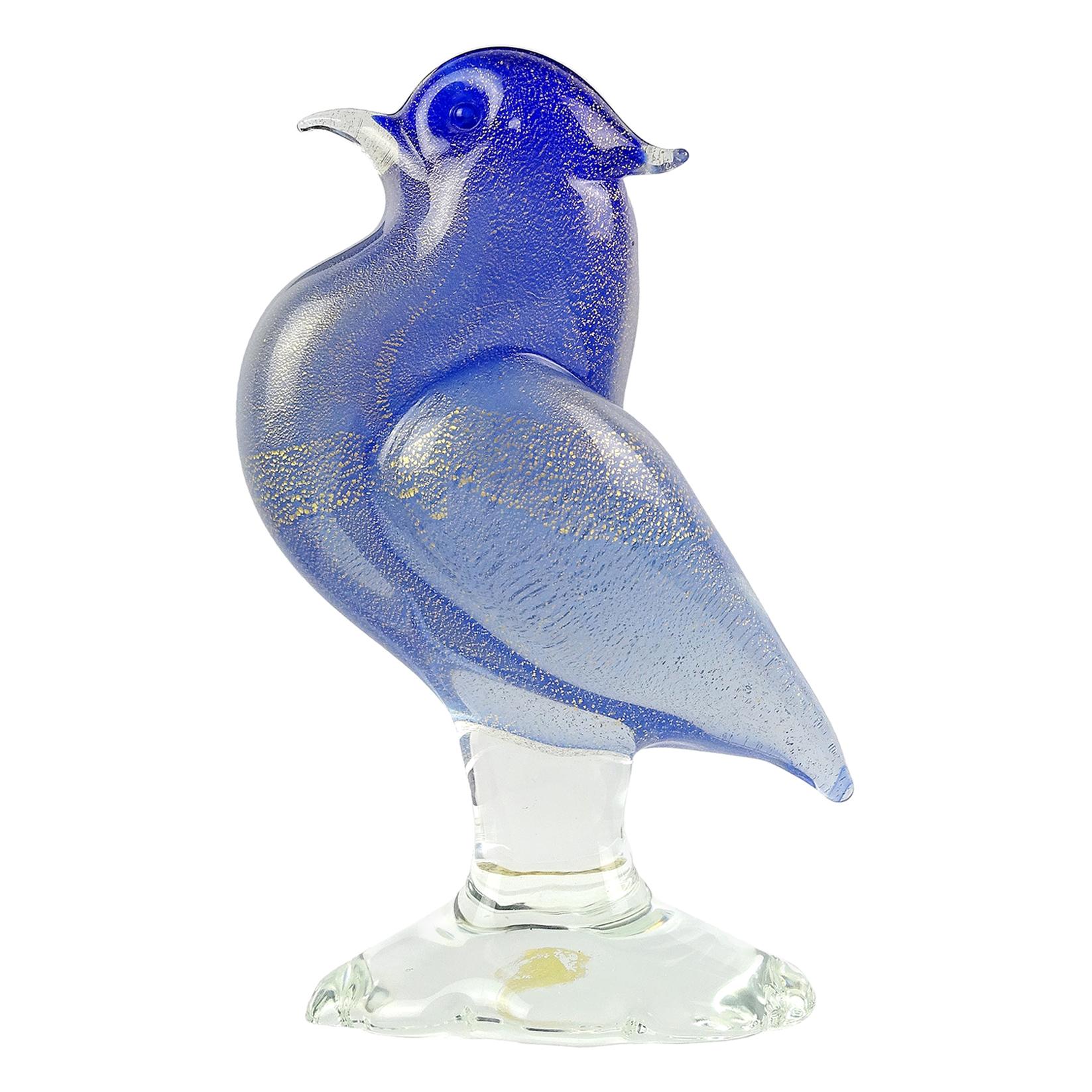 Sculpture d'oiseau en verre d'art italien de Murano Archimede Seguso, bleu cobalt et mouchetures d'or, Italie