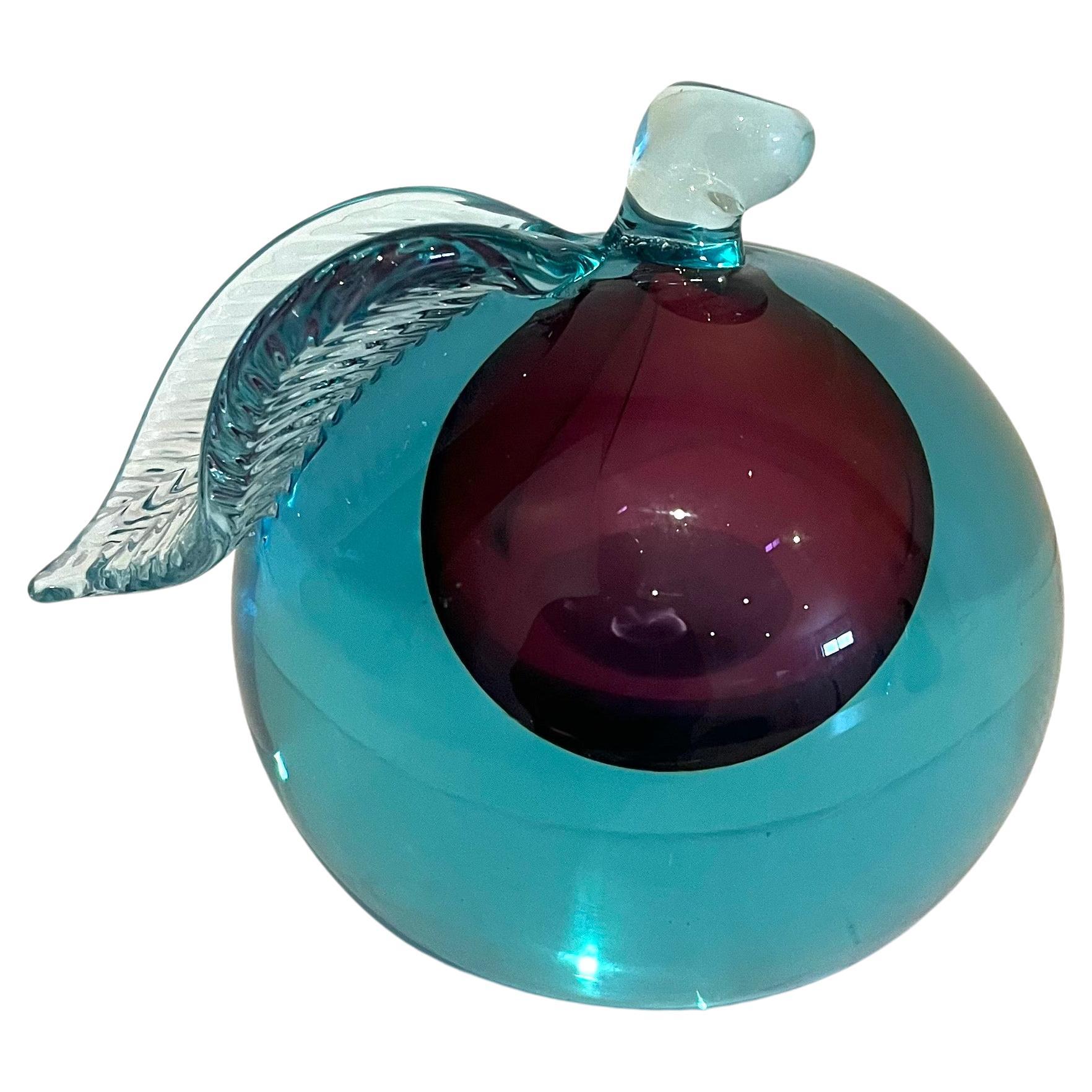 italien Archimede Seguso, serre-livres en verre de Murano, Sculpture en forme de pomme en vente
