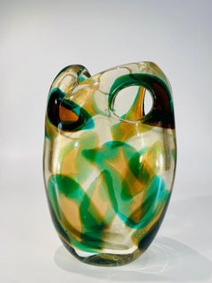 Large Archimede Seguso Murano glass "Macchia ambra verde" with gold 1952 vase.