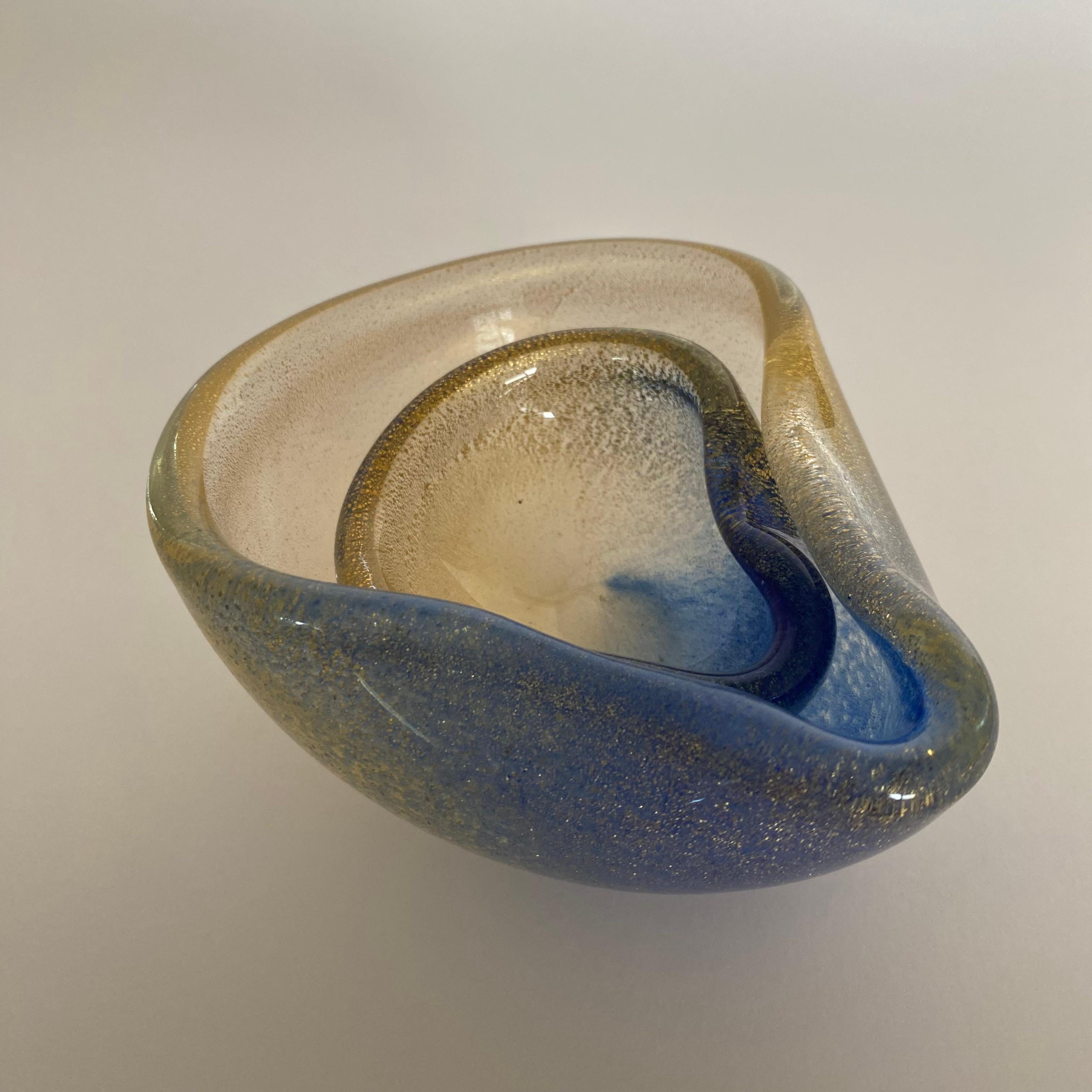 Gold ARCHIMEDE SEGUSO Murano Glass NESTING BOWLS Polveri Series BLUE Set of 2 For Sale