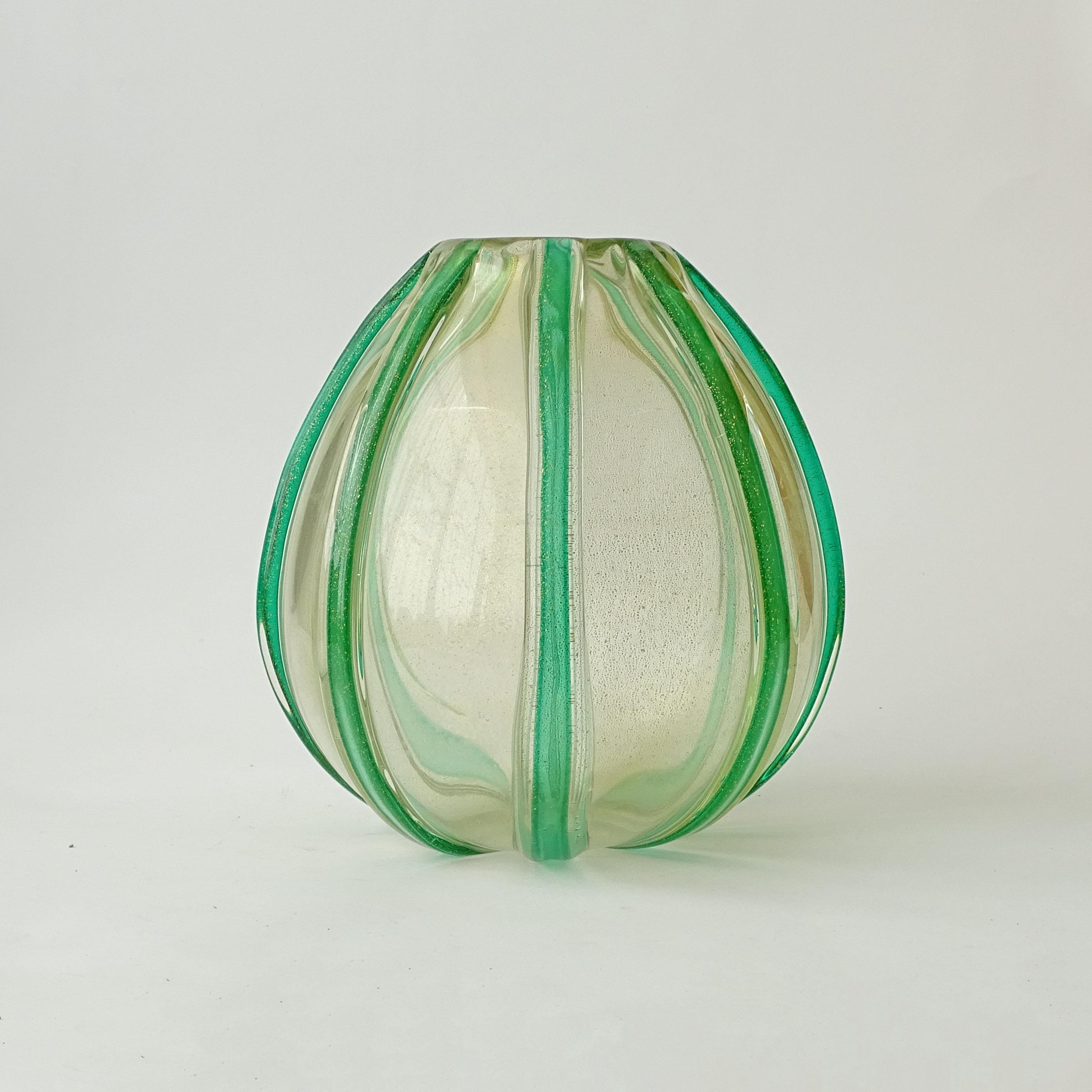 Mid-Century Modern Archimede Seguso Murano Glass Oro Cordonati Verde Oro Vase, Italy 1949 en vente