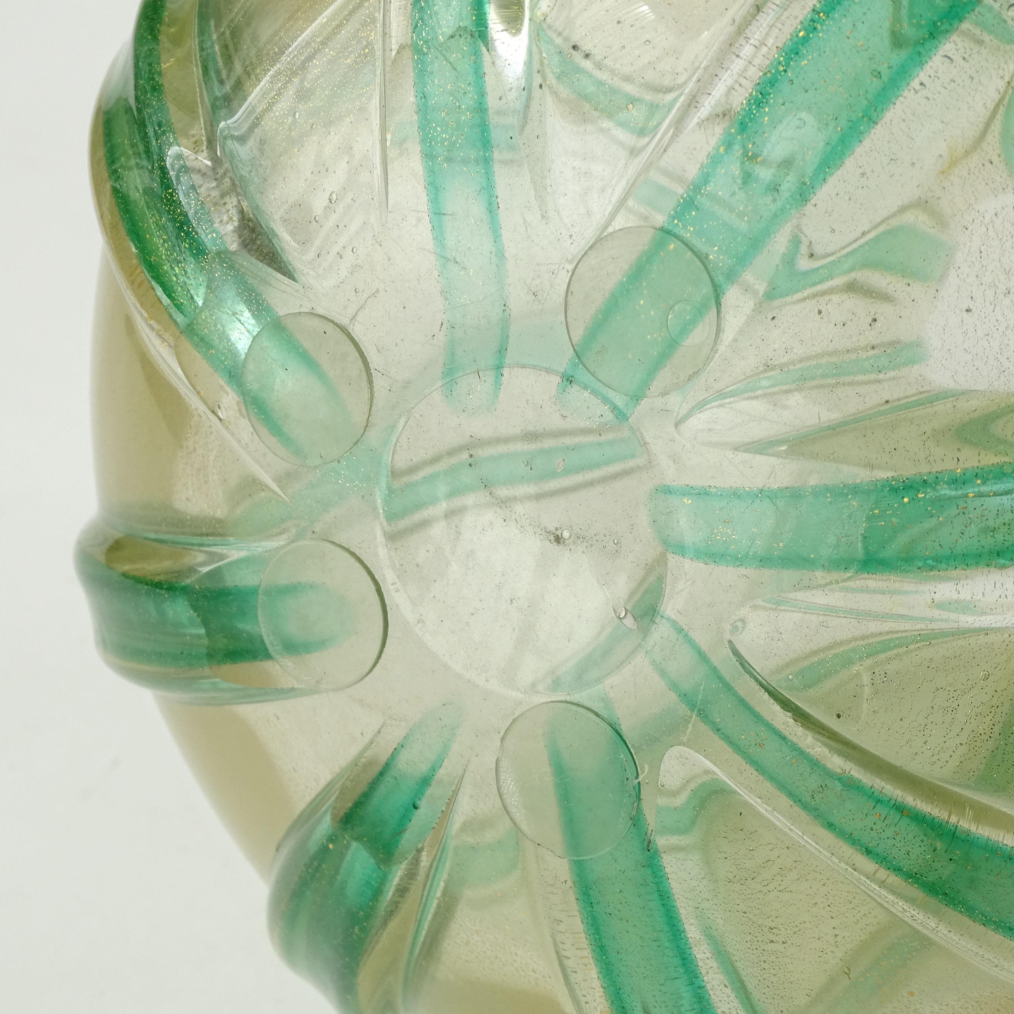 Milieu du XXe siècle Archimede Seguso Murano Glass Oro Cordonati Verde Oro Vase, Italy 1949 en vente