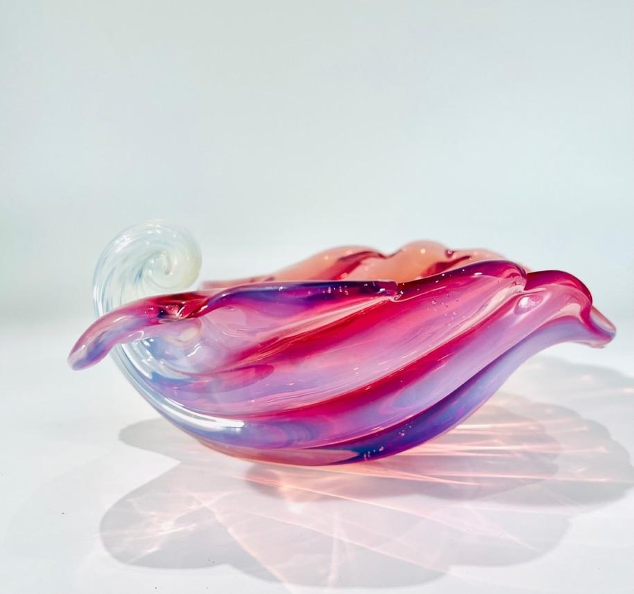 International Style Archimede Seguso Murano Glass Pink Opaline Cornucopia circa 1950 For Sale