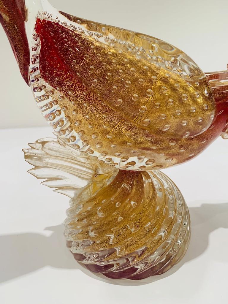 Archimede Seguso Murano Glas 'rubino oro' 1950 Hahn. (Muranoglas) im Angebot