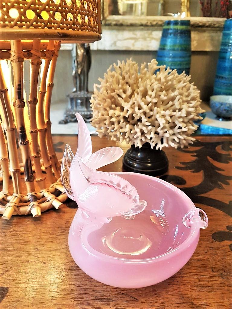 Archimede Seguso Murano Opal Pink Alabastro Fish Bowl or Ashtray, Italy, 1950s In Excellent Condition For Sale In Barcelona, ES