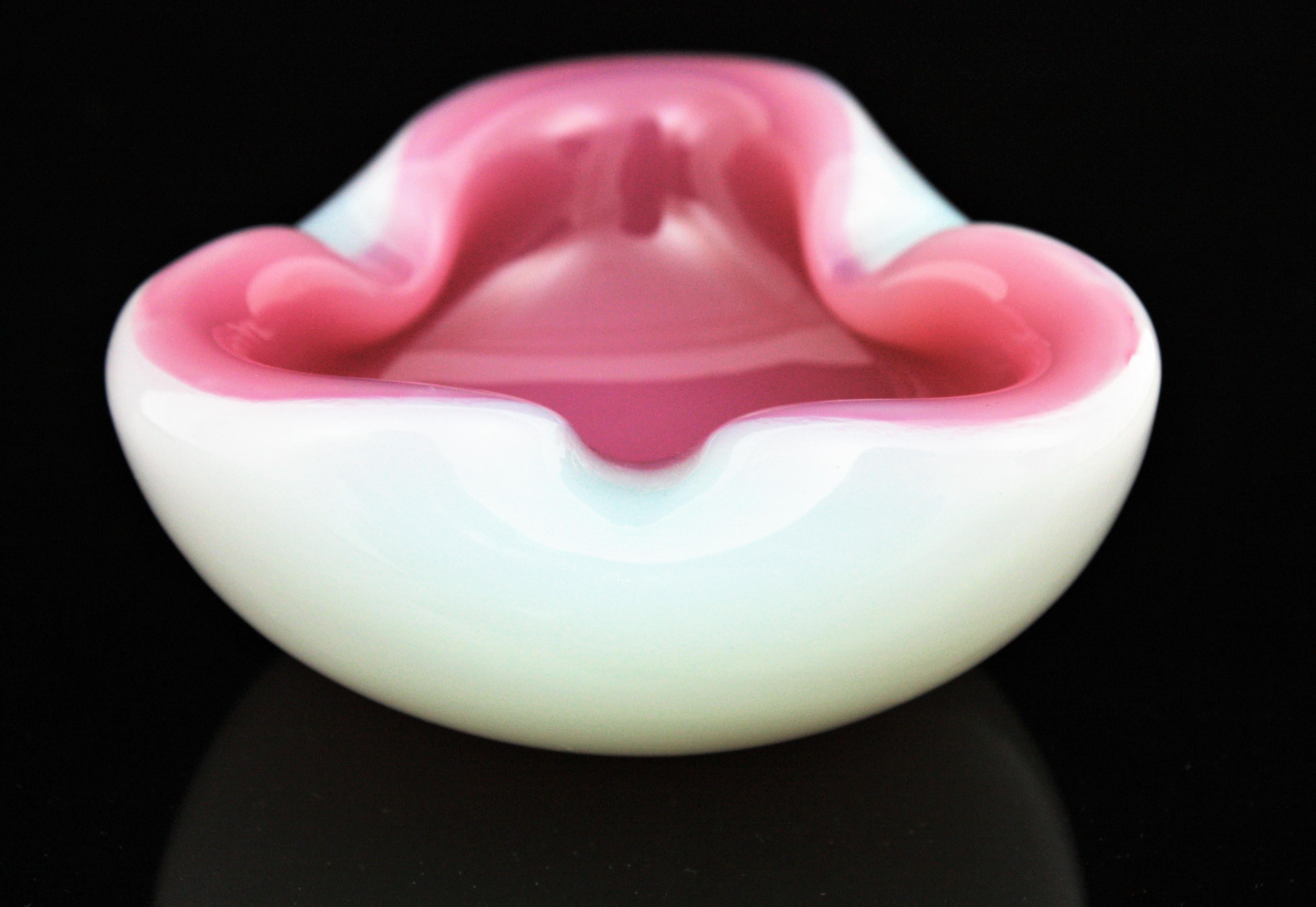 Archimede Seguso Murano Opal Pink Alabastro Glass Folded Bowl / Ashtray For Sale 2