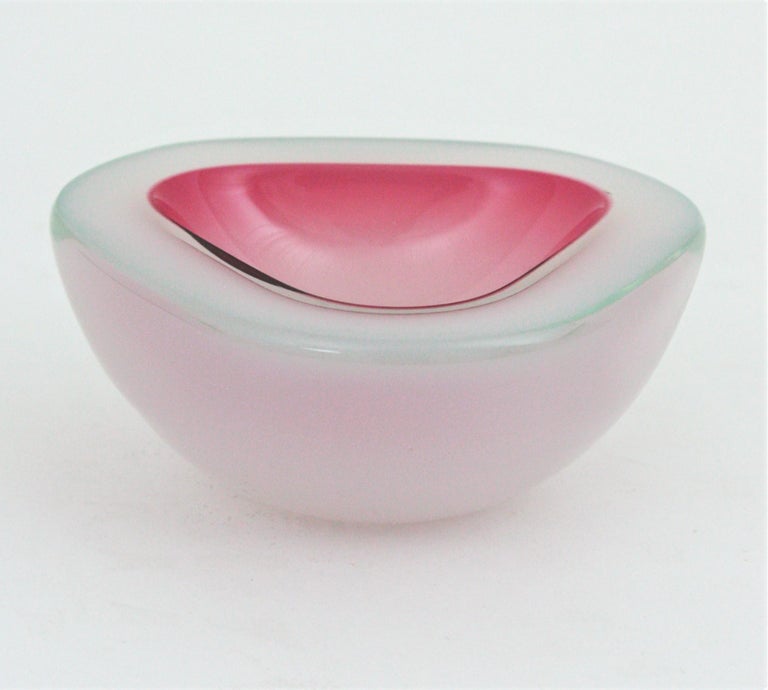 Archimede Seguso Murano Opal Pink Alabastro Triangle Geode Art Glass Bowl For Sale 4