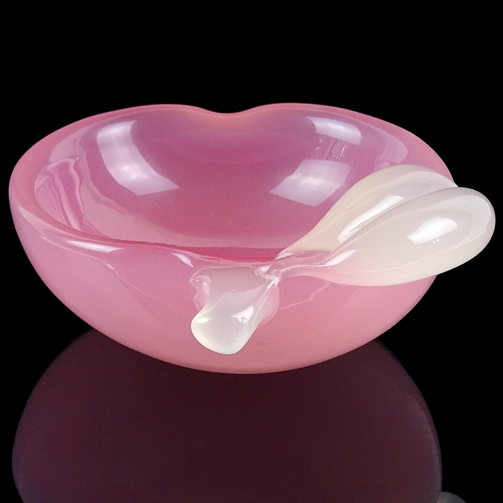 Mid-Century Modern Archimede Seguso Murano Opal Pink White Italian Art Glass Apple Ring Dish Bowl