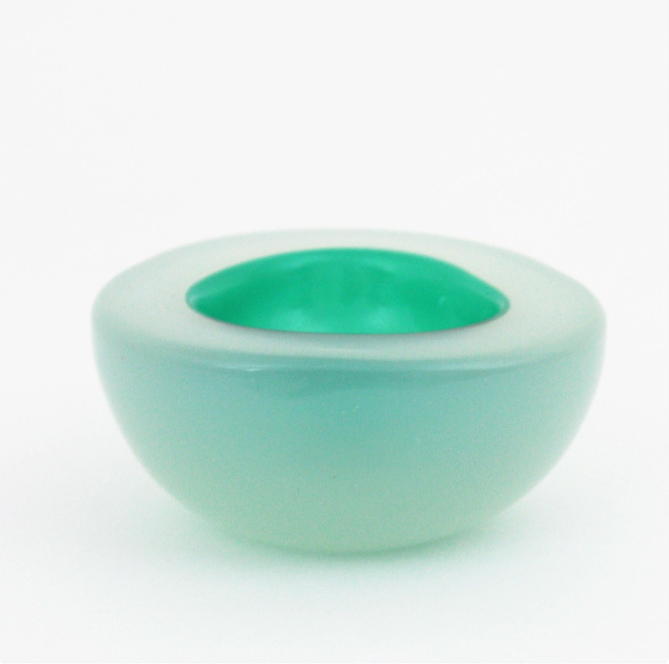 Italian Archimede Seguso Murano Opal White Aqua Green Alabastro Geode Art Glass Bowl For Sale