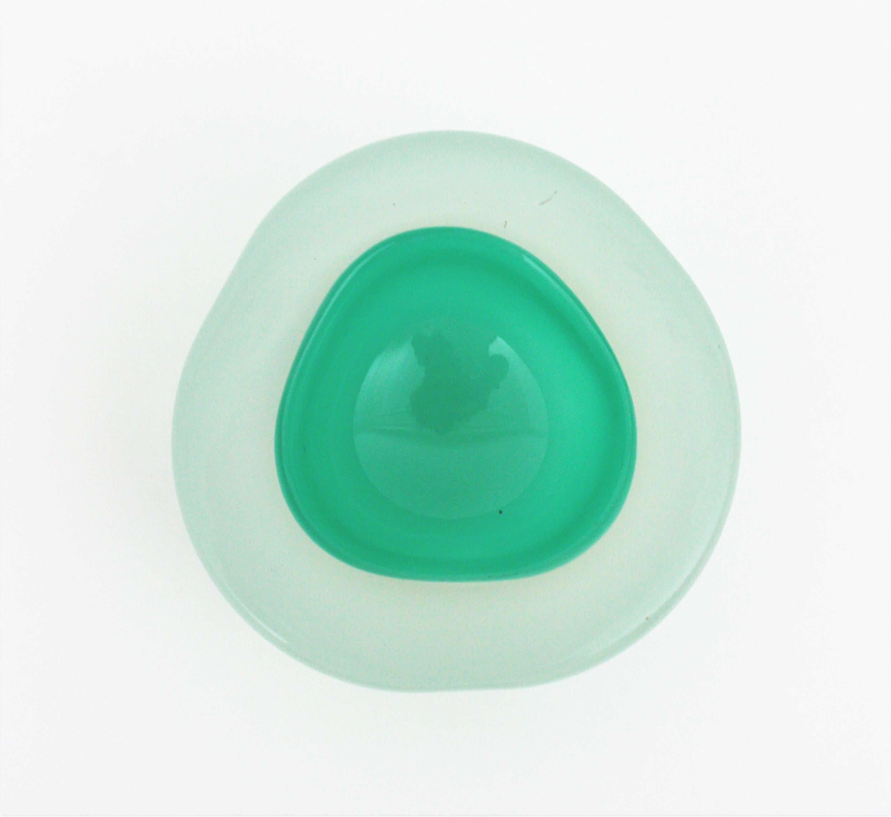 Schale aus Alabastro-Geode-Kunstglas, Murano, Opal, Weiß, Aqua, Grün von Archimede Seguso im Zustand „Gut“ im Angebot in Barcelona, ES