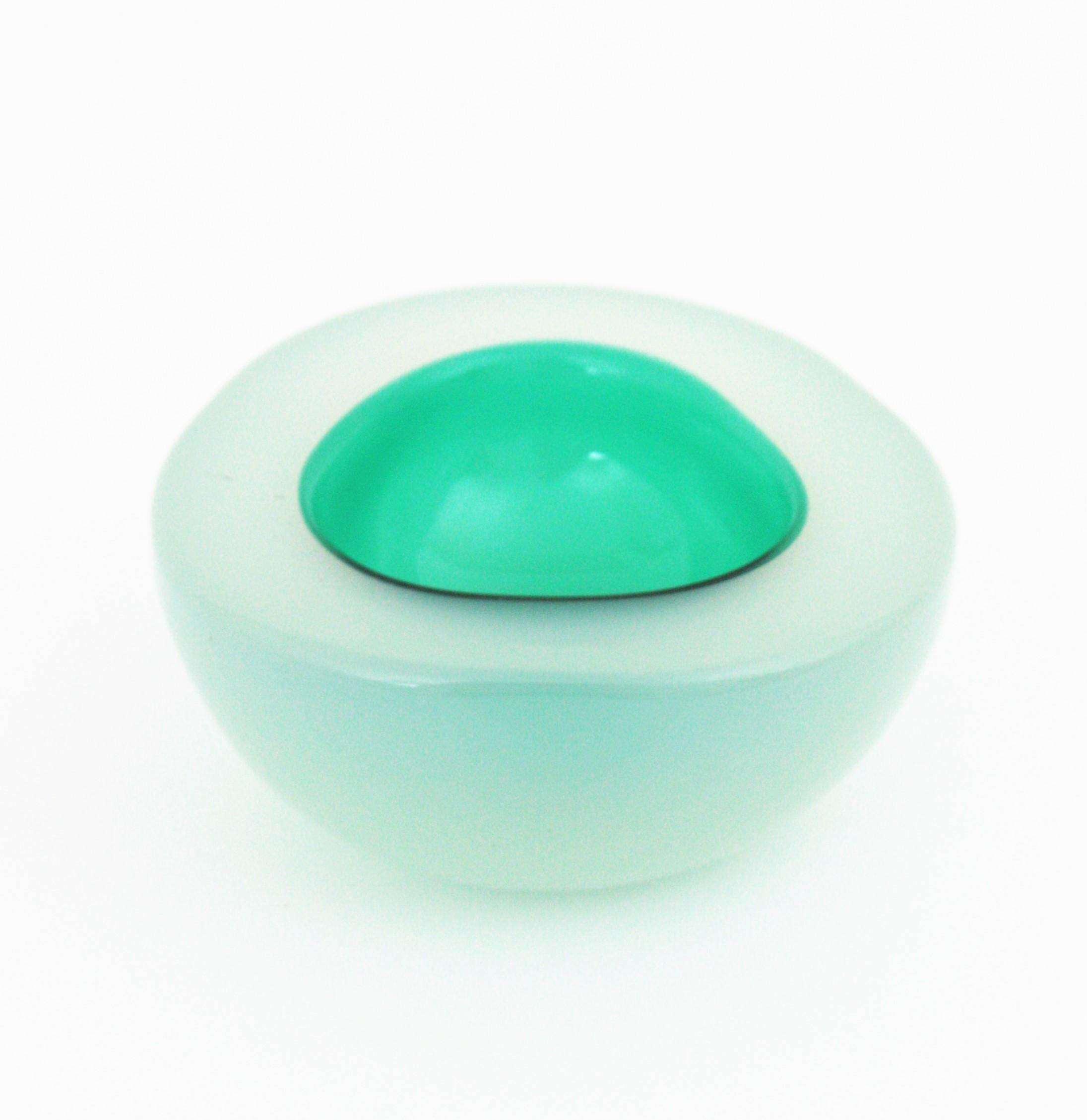 20th Century Archimede Seguso Murano Opal White Aqua Green Alabastro Geode Art Glass Bowl For Sale