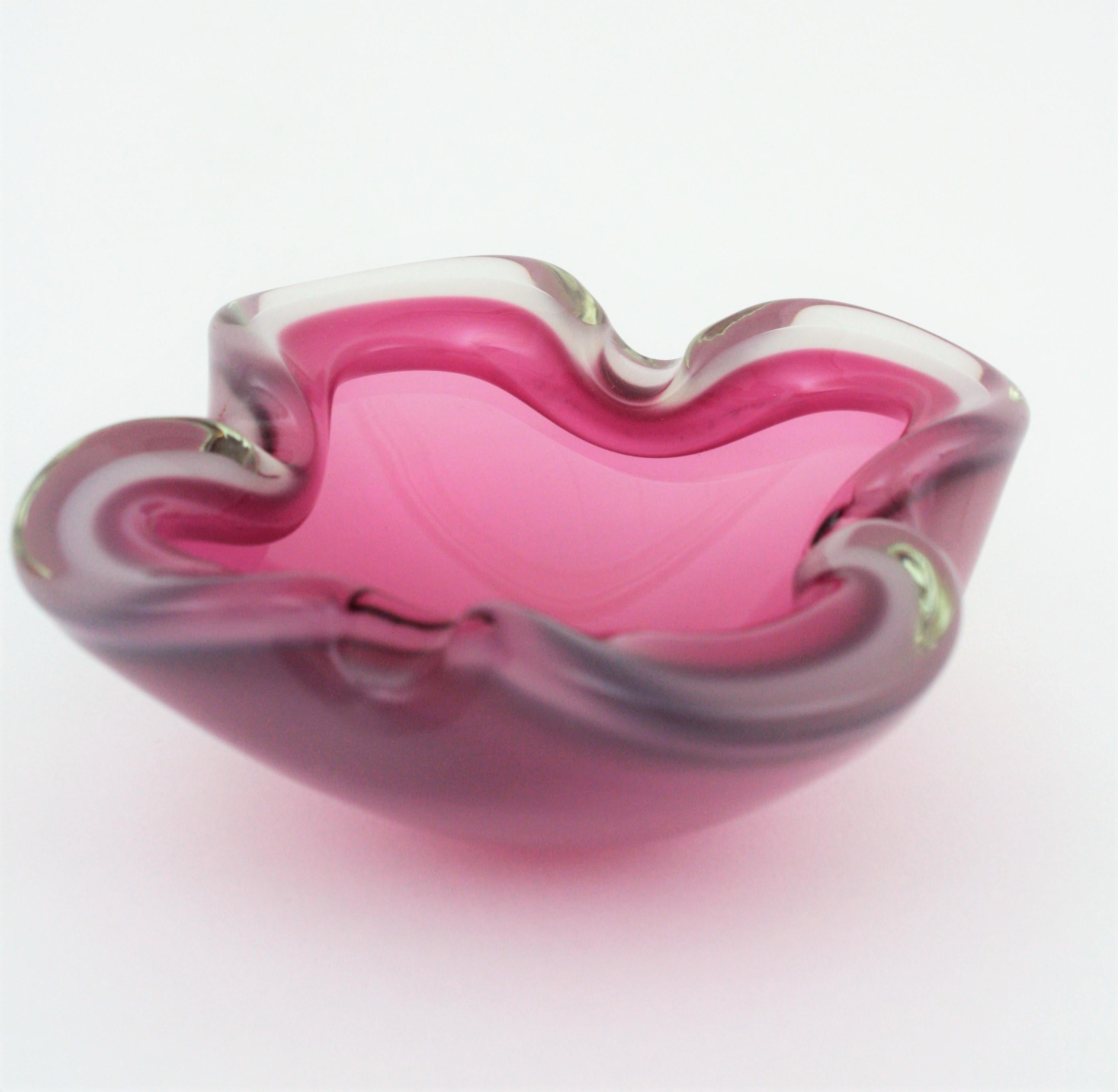 20th Century Archimede Seguso Murano Pink Opal White Alabastro Art Glass Bowl