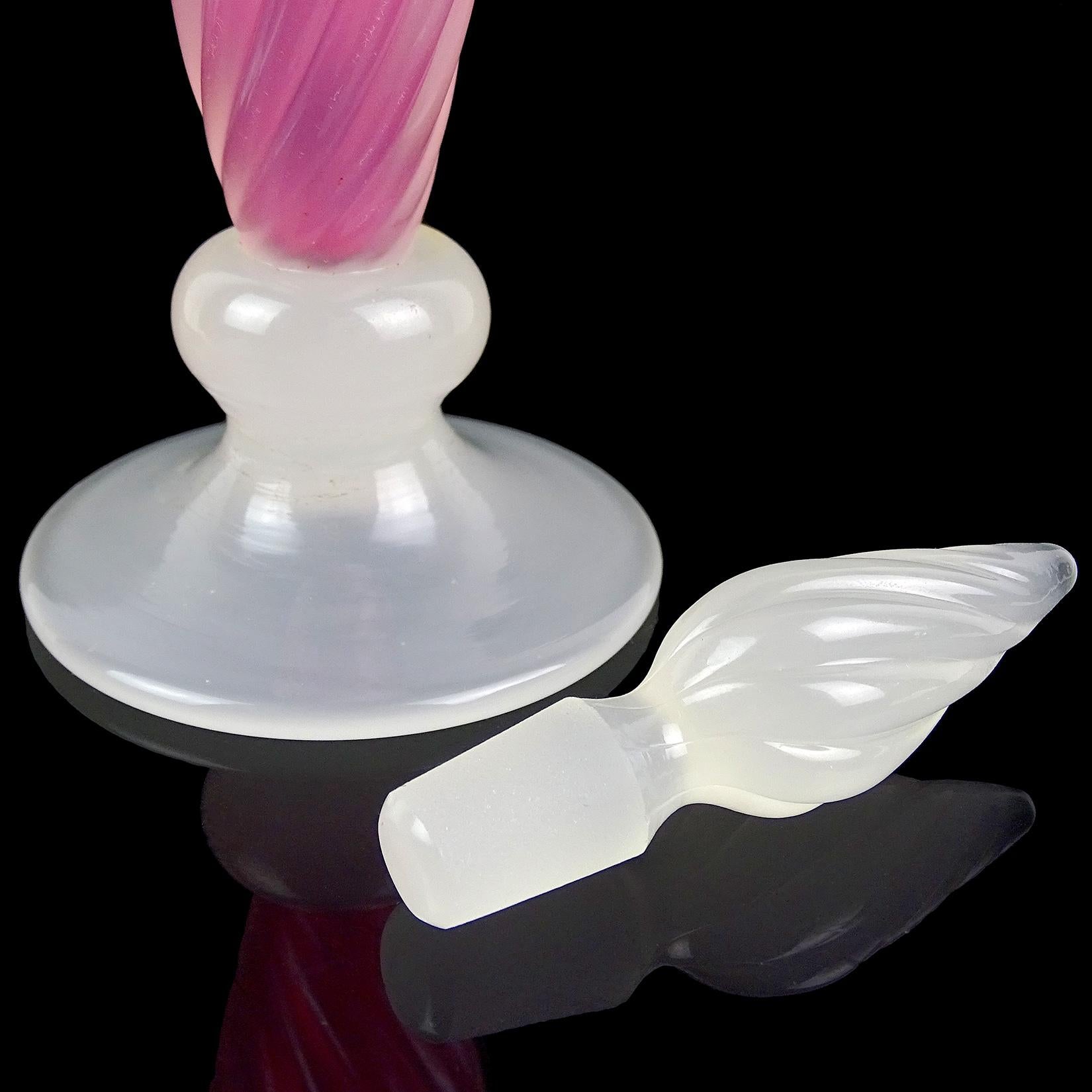 Mid-Century Modern Archimede Seguso Murano Pink White Opalescent Italian Art Glass Perfume Bottle For Sale
