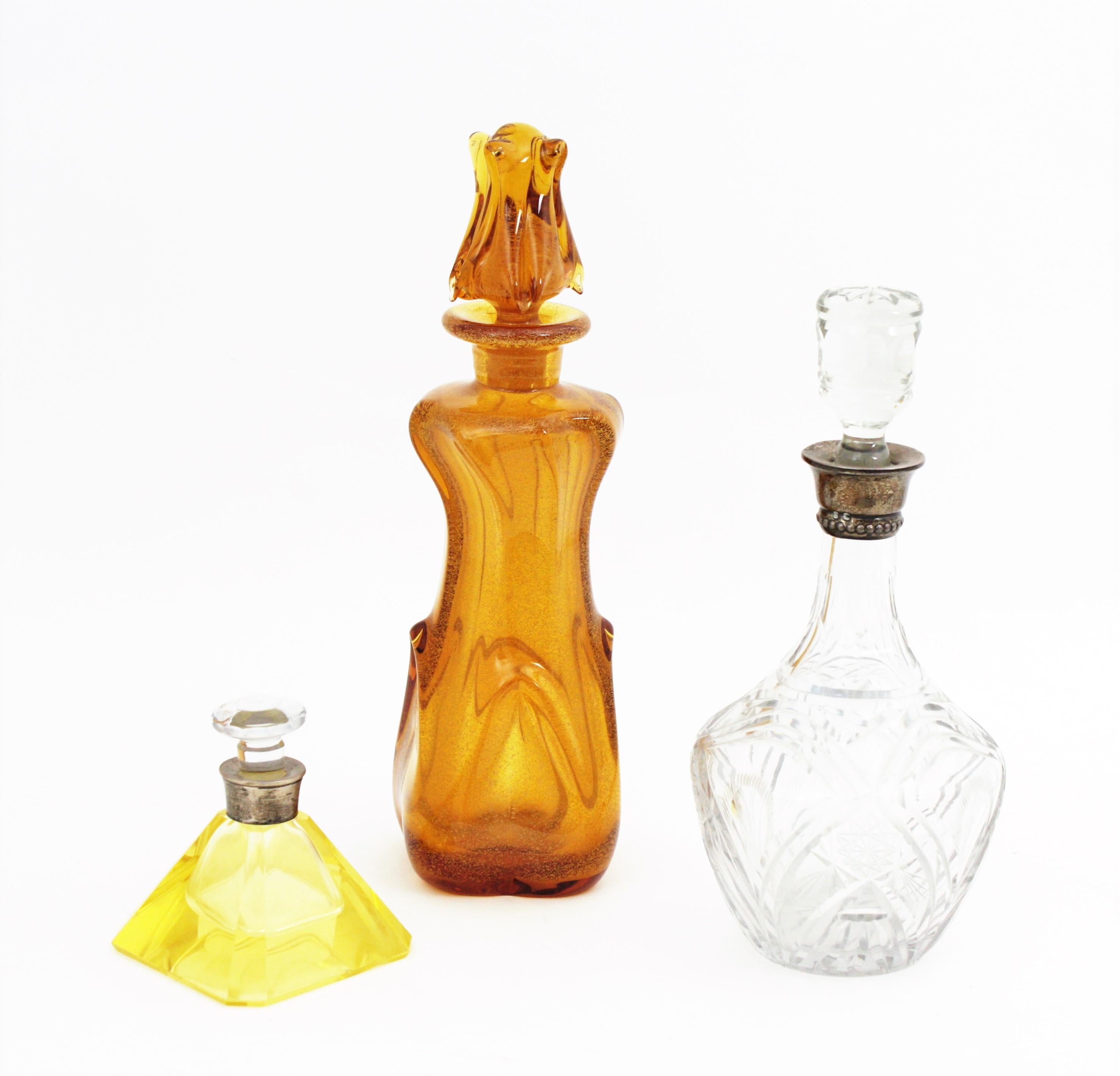 Italian Archimede Seguso Murano Pulegoso Amber Art Glass Decanter For Sale