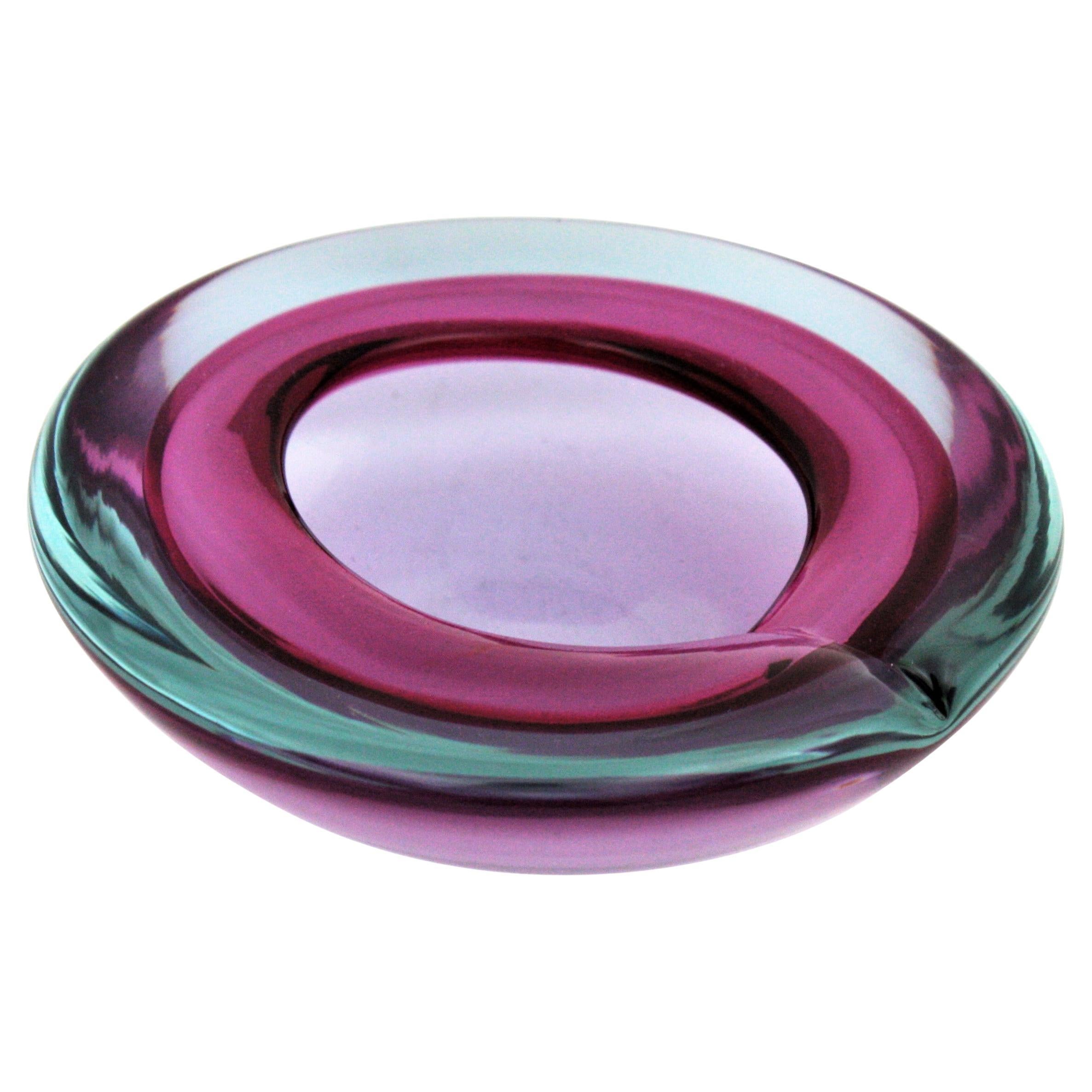 Archimede Seguso Murano Purple Sommerso Art Glass Bowl