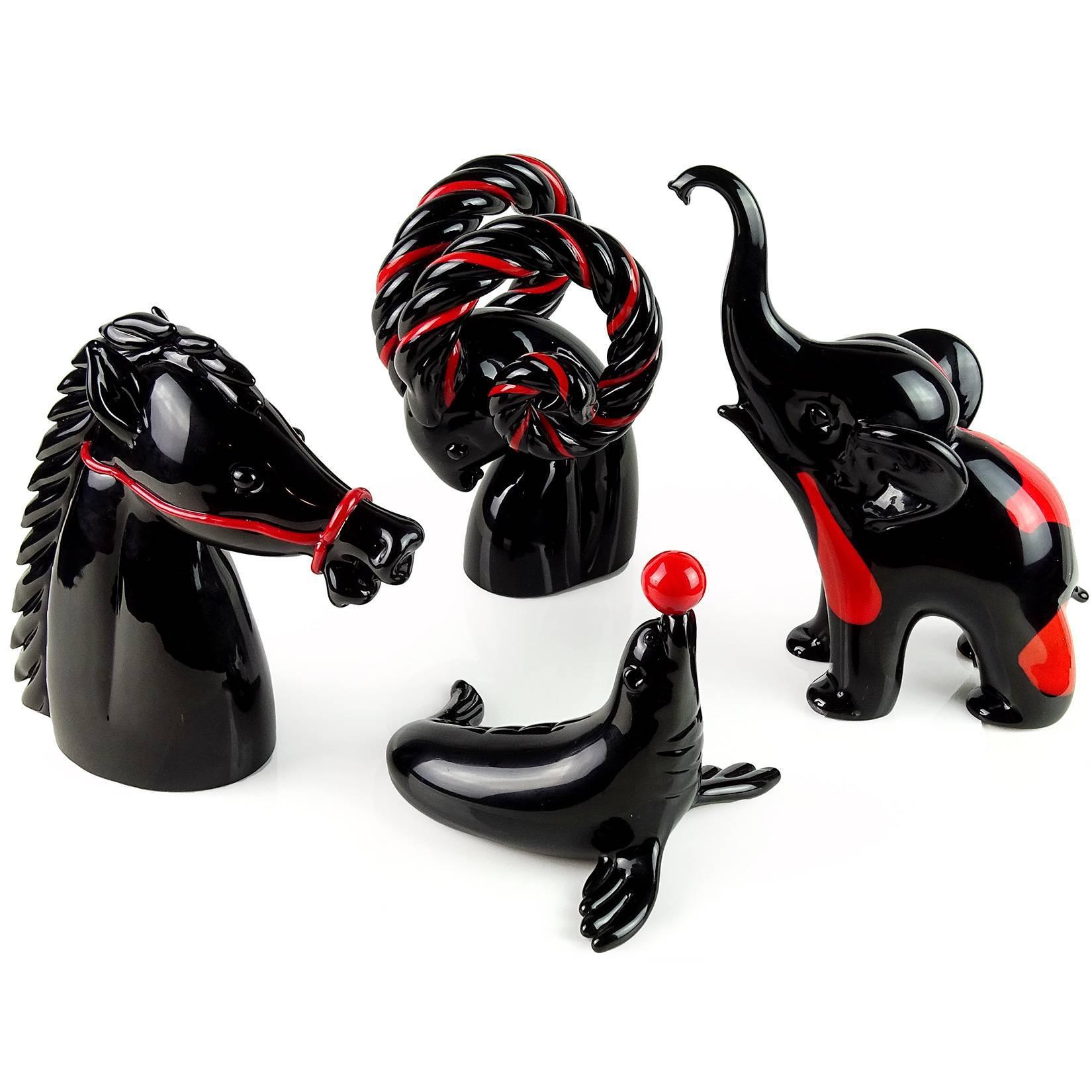 Hand-Crafted Archimede Seguso Murano Red Black Italian Art Glass Bird Figurine Sculptures