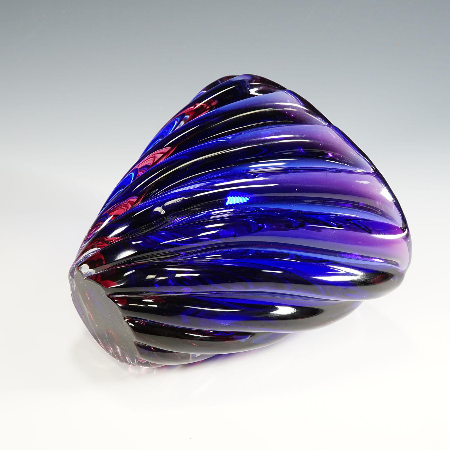 20th Century Archimede Seguso Murano ribbed Sommerso Vase, 1950s For Sale