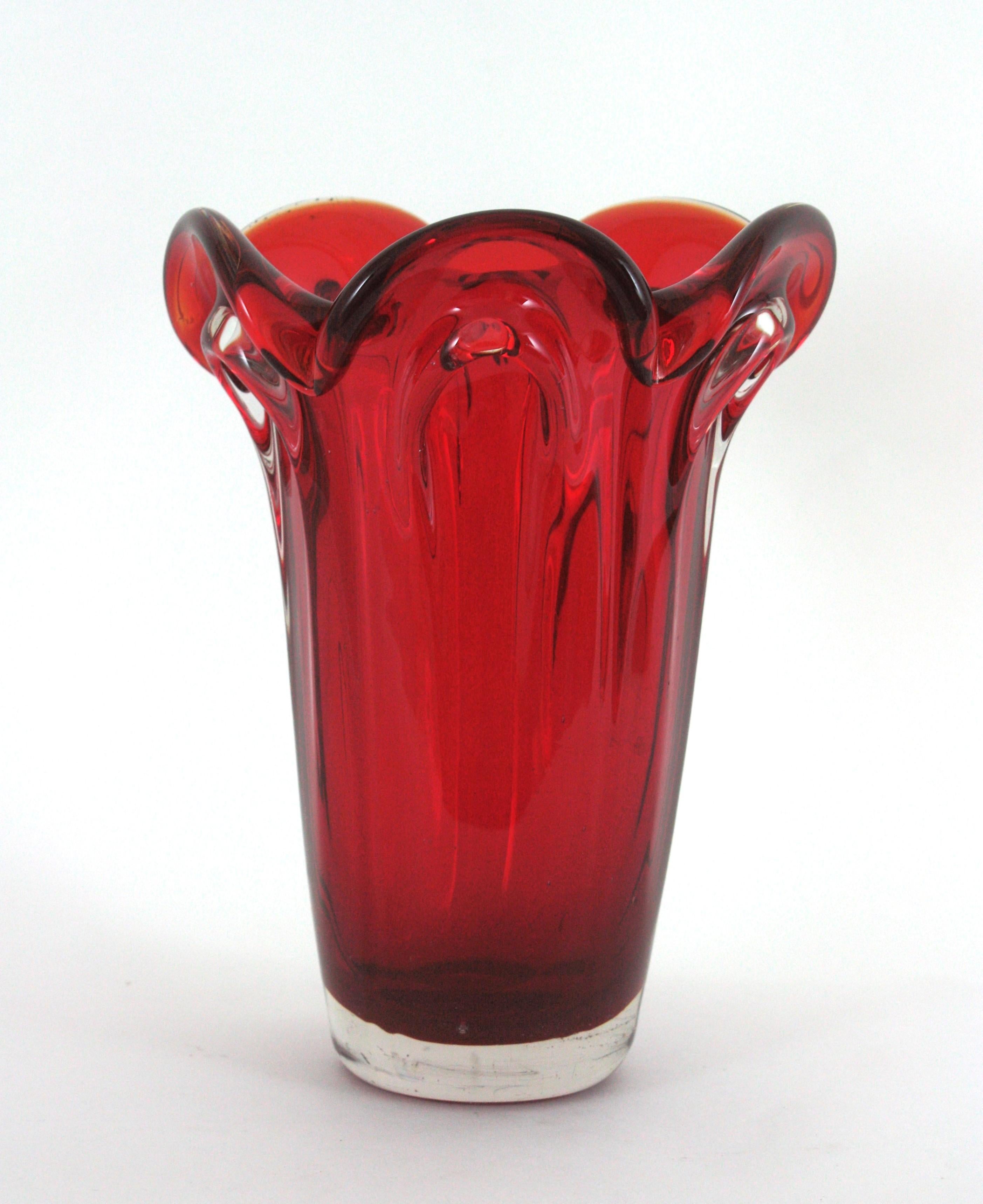 Archimede Seguso Murano Ruby Red Sommerso Glass Vase For Sale 10