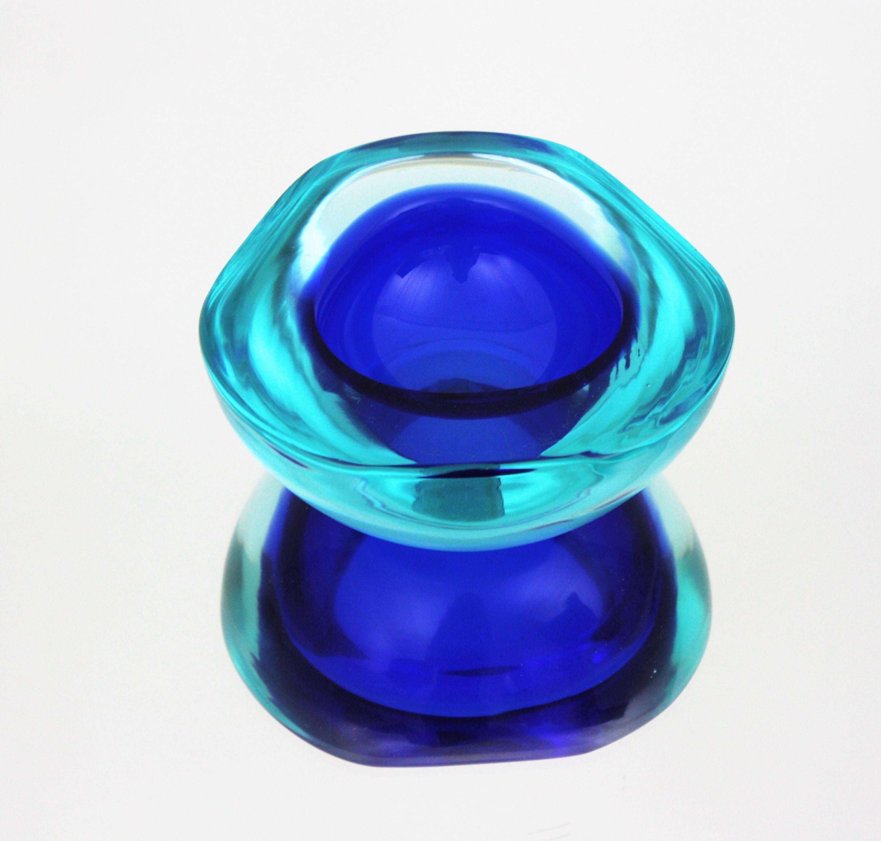Archimede Seguso Murano Sommerso Blue Clear Glass Geode Bowl, Italy, 1960s For Sale 10