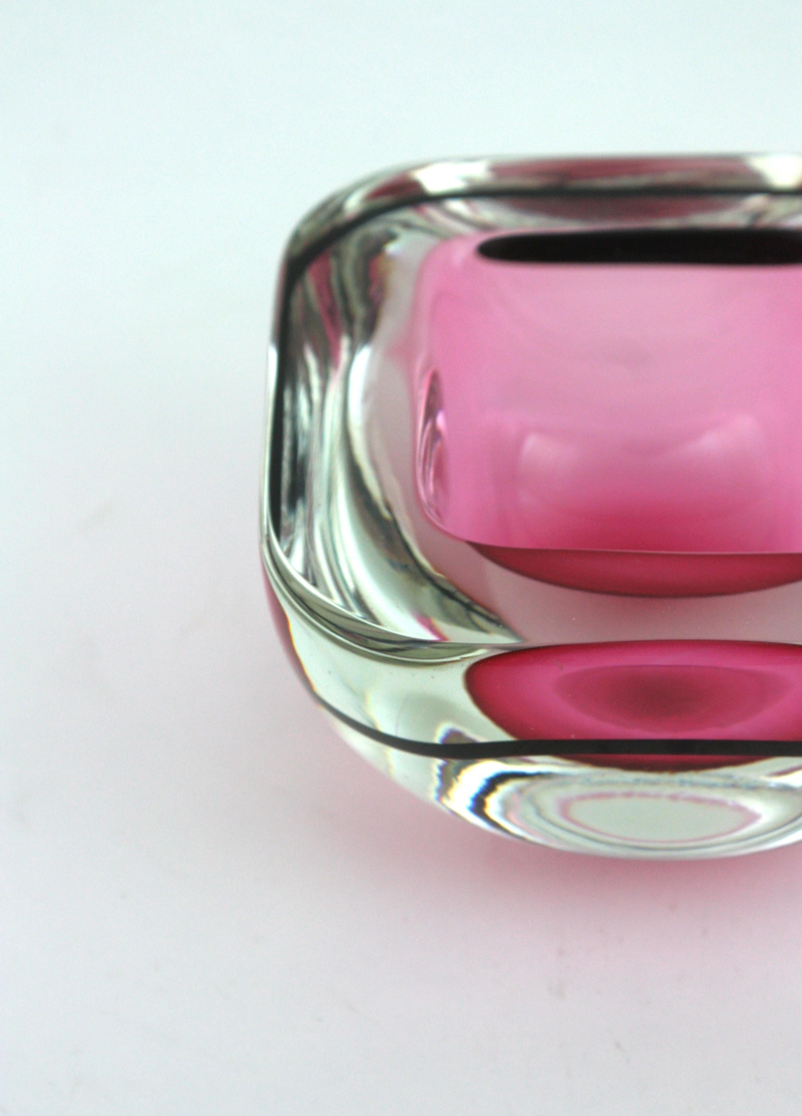 Archimede Seguso Cuenco de cristal artístico Murano Sommerso Rosa Negro Geoda en venta 6