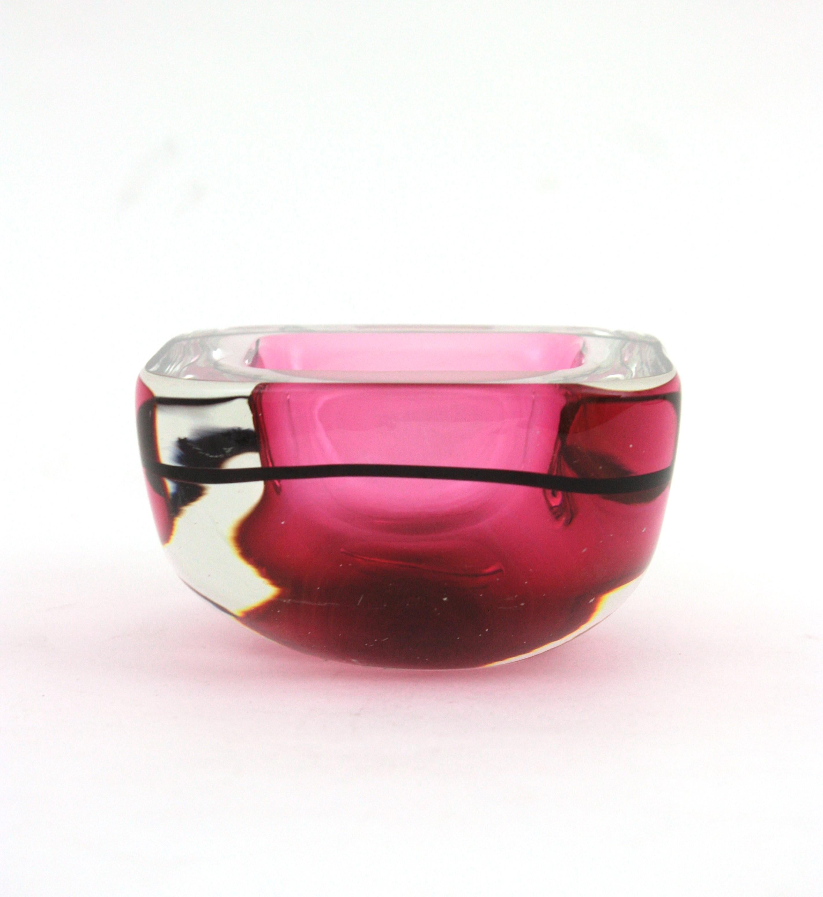Mid-Century Modern Archimede Seguso Murano Sommerso Pink Black Geode Art Glass Bowl For Sale