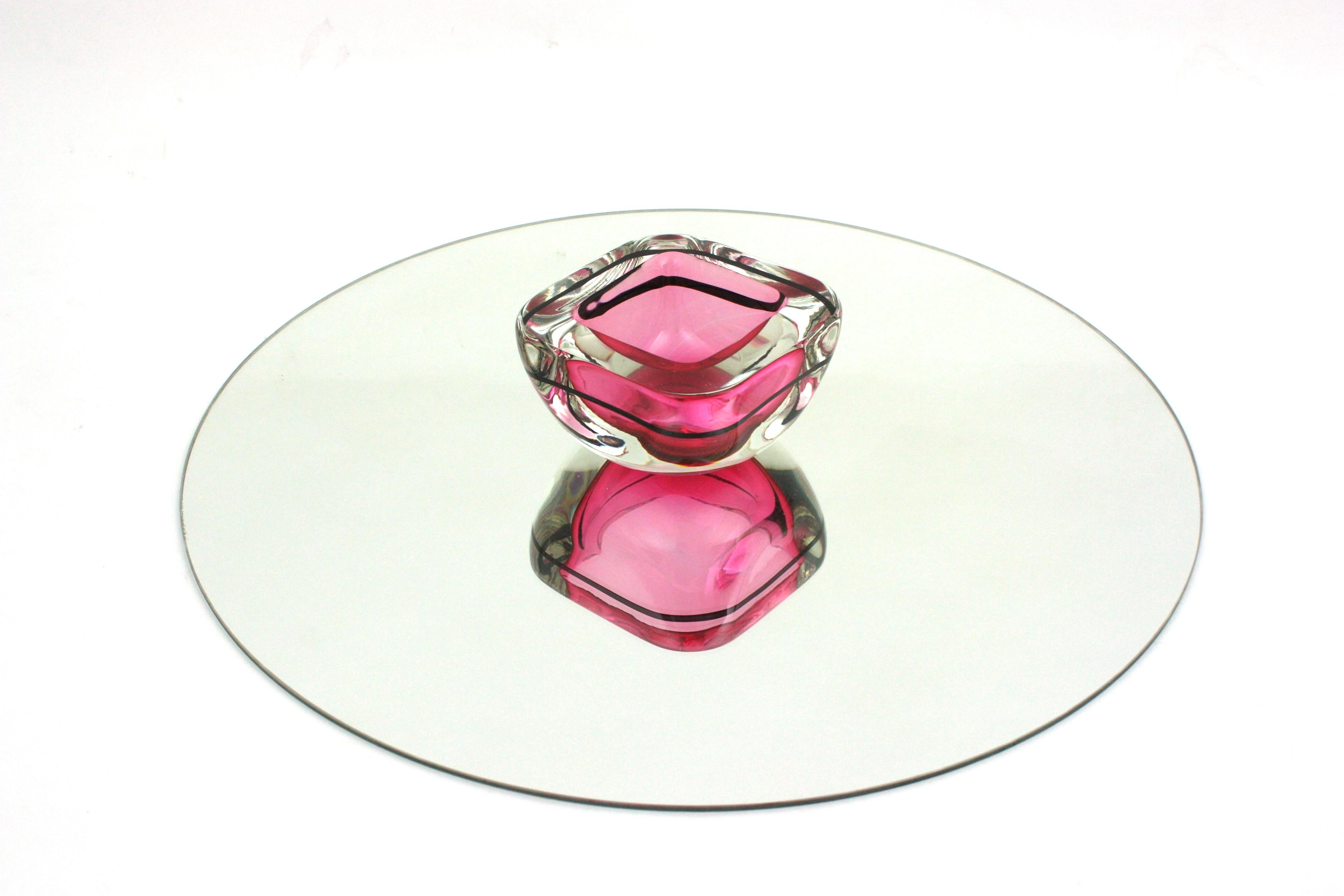 Archimede Seguso Murano Sommerso Pink Black Geode Art Glass Bowl In Good Condition For Sale In Barcelona, ES
