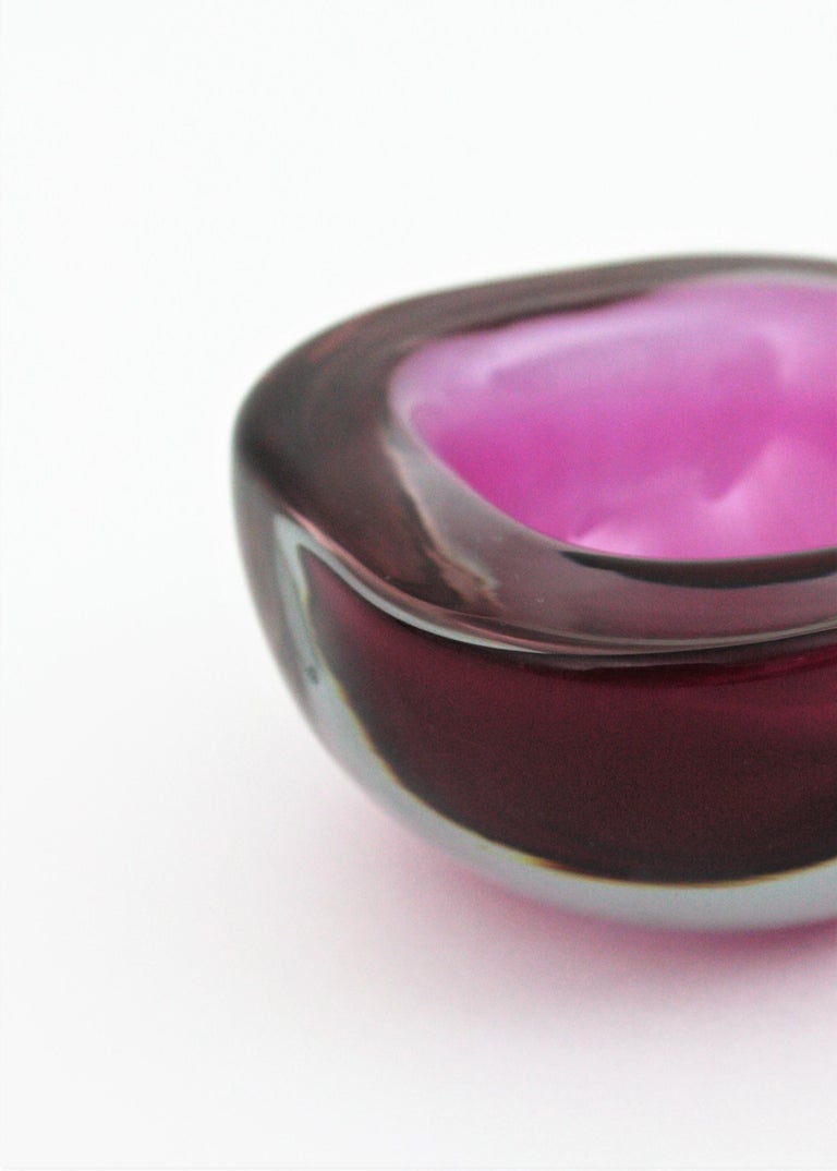Archimede Seguso Murano Sommerso Purple Pink Fuchsia Geode Art Glass Bowl For Sale 9