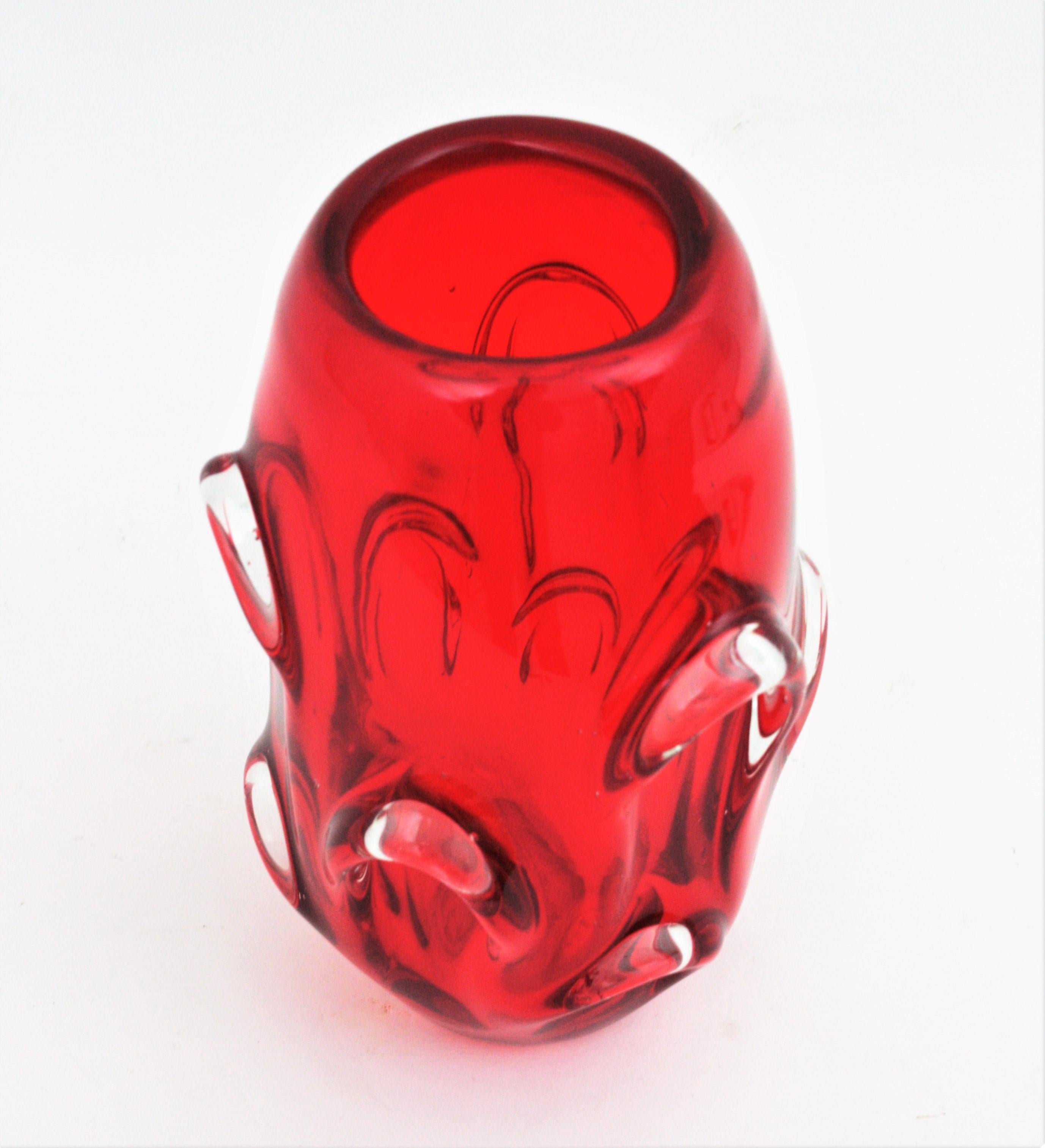 Archimede Seguso Murano Sommerso Red Art Glass Vase, 1960s For Sale 5