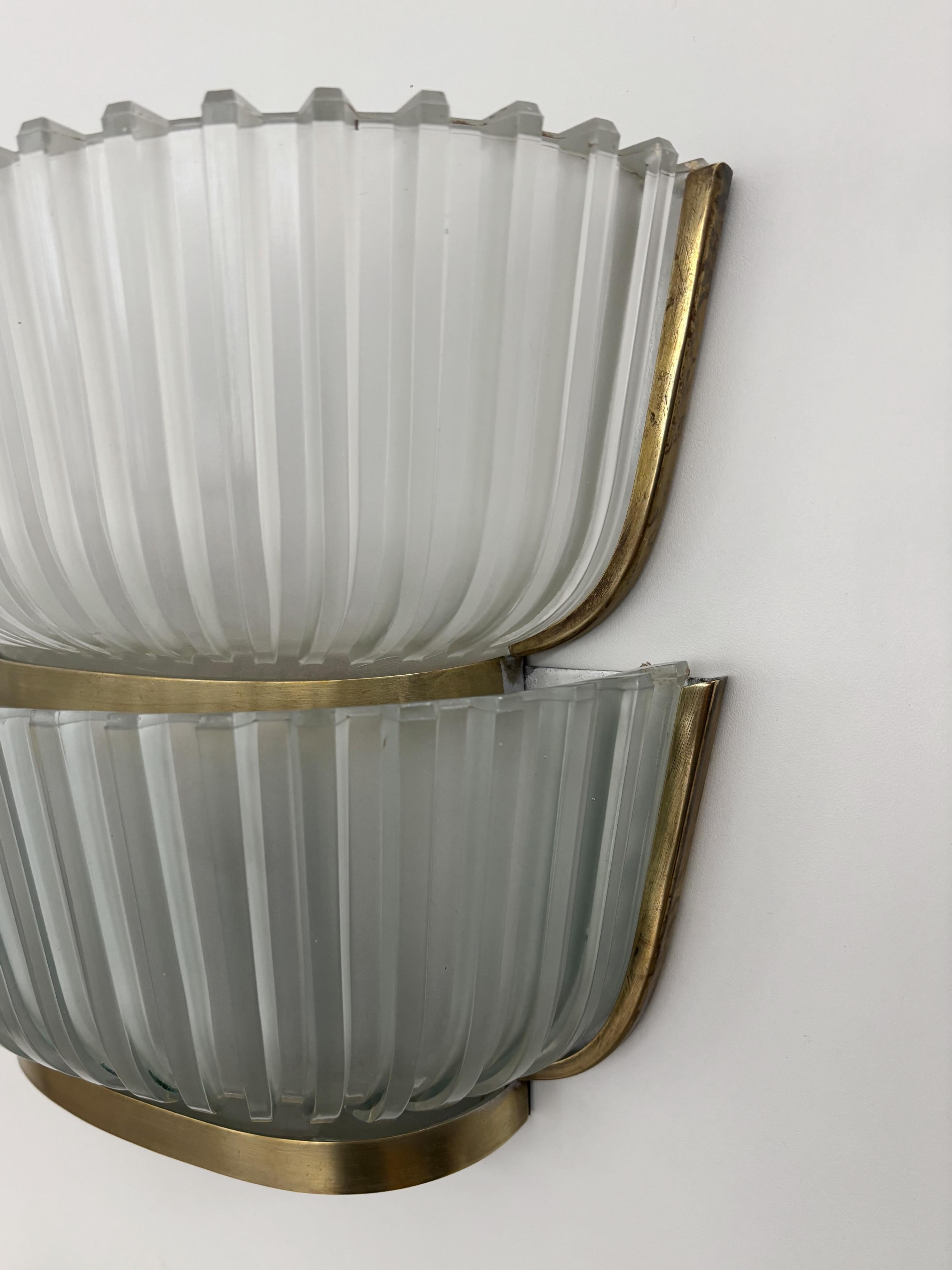 Archimede Seguso Murano Venecia Apliques de latón y cristal italianos de mediados de siglo 1950 en venta 3